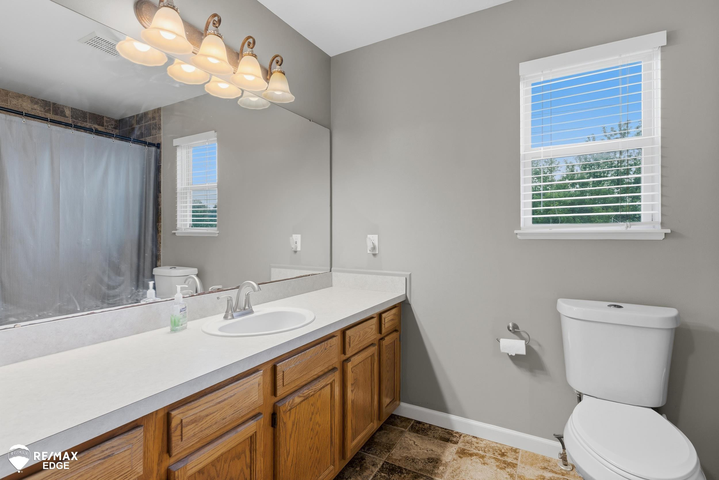 6428 Saline Drive, Waterford, MI 48329 — Photo 19