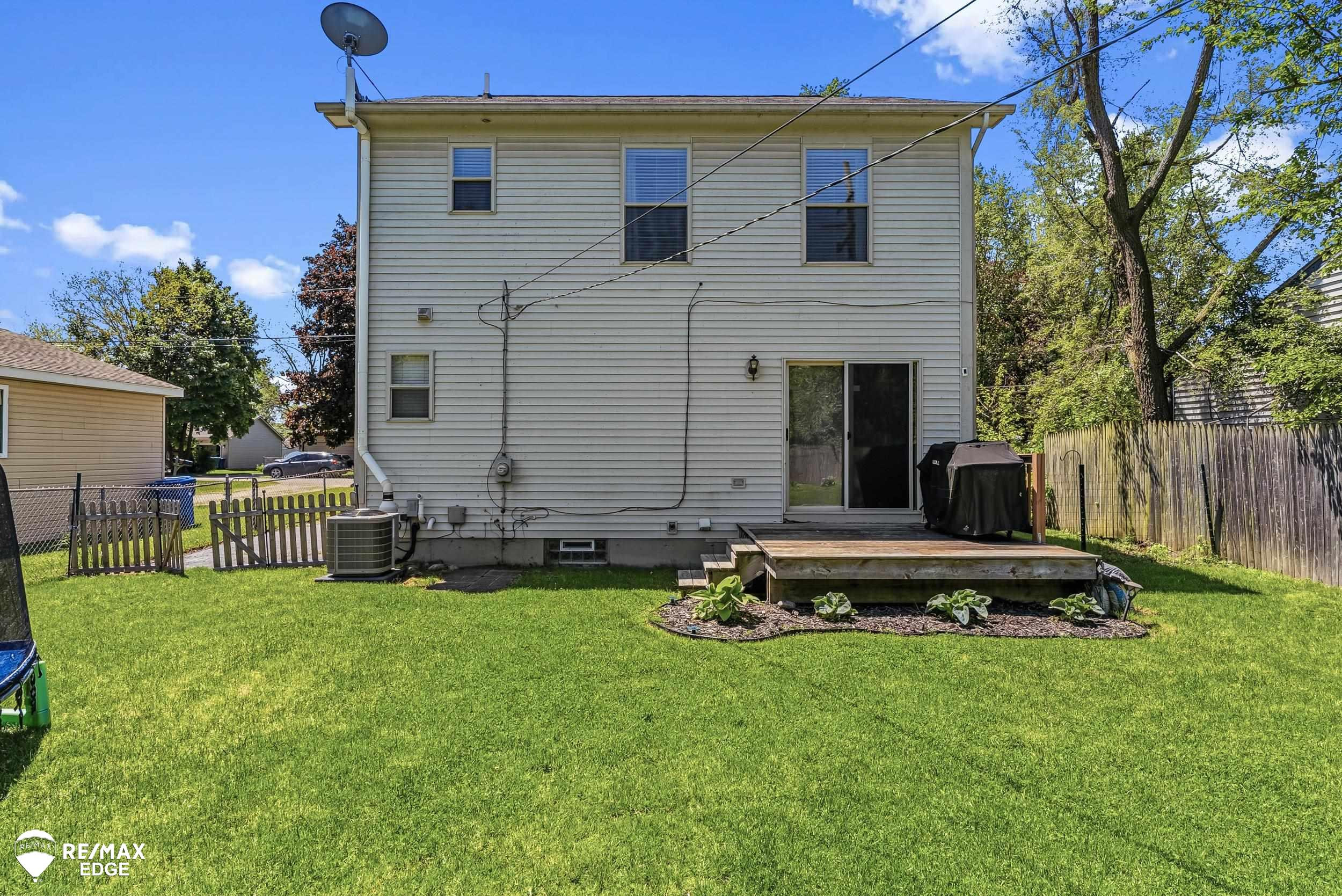 6428 Saline Drive, Waterford, MI 48329 — Photo 26