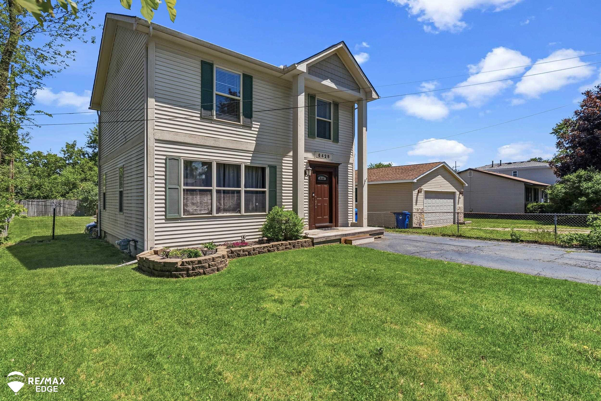 6428 Saline Drive, Waterford, MI 48329 — Photo 38