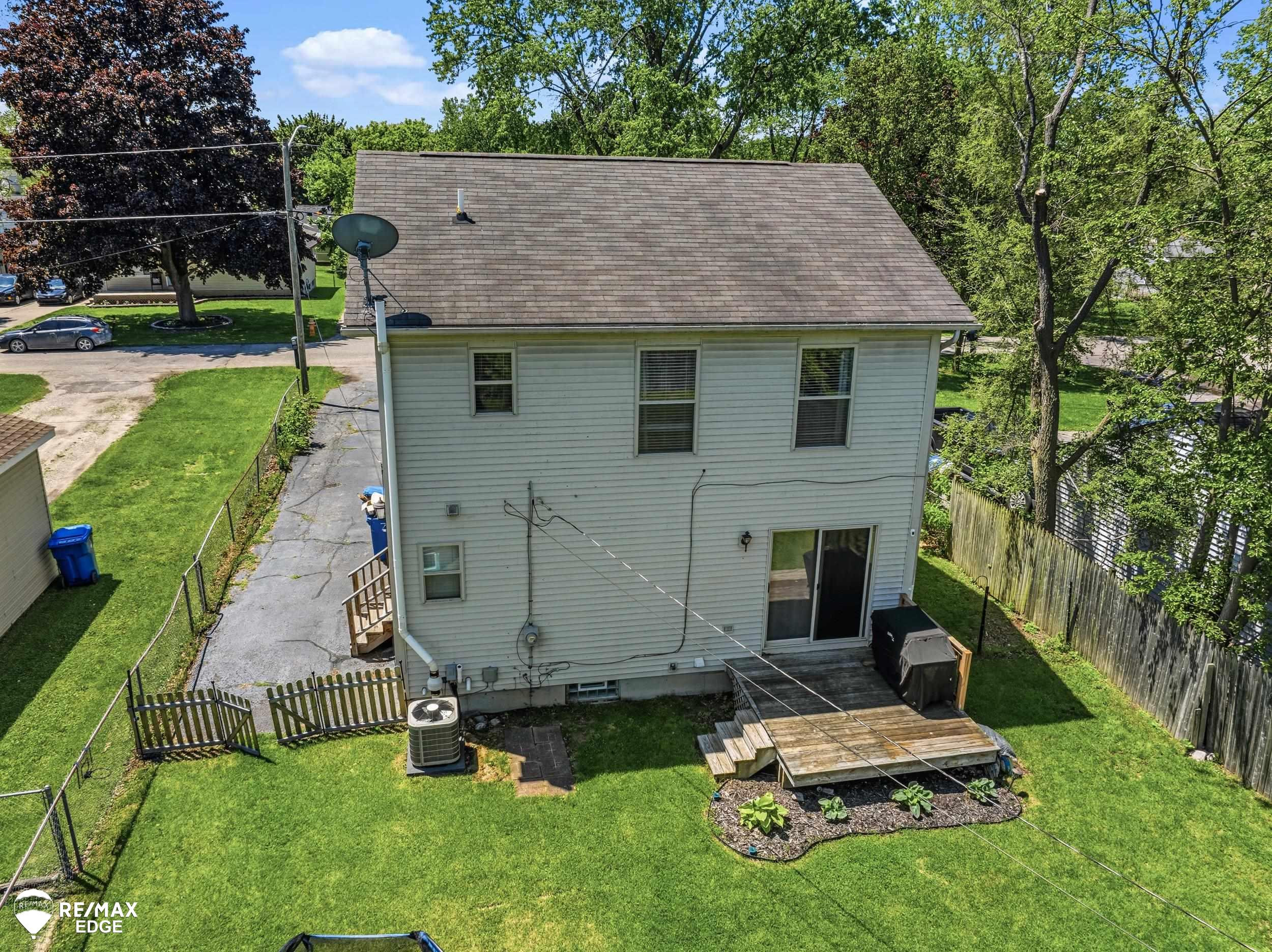 6428 Saline Drive, Waterford, MI 48329 — Photo 39