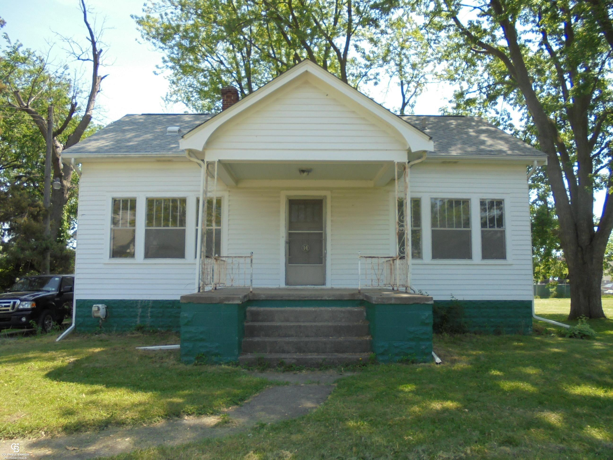 35080 Hengesbach Drive, Clinton Twp, MI 48035