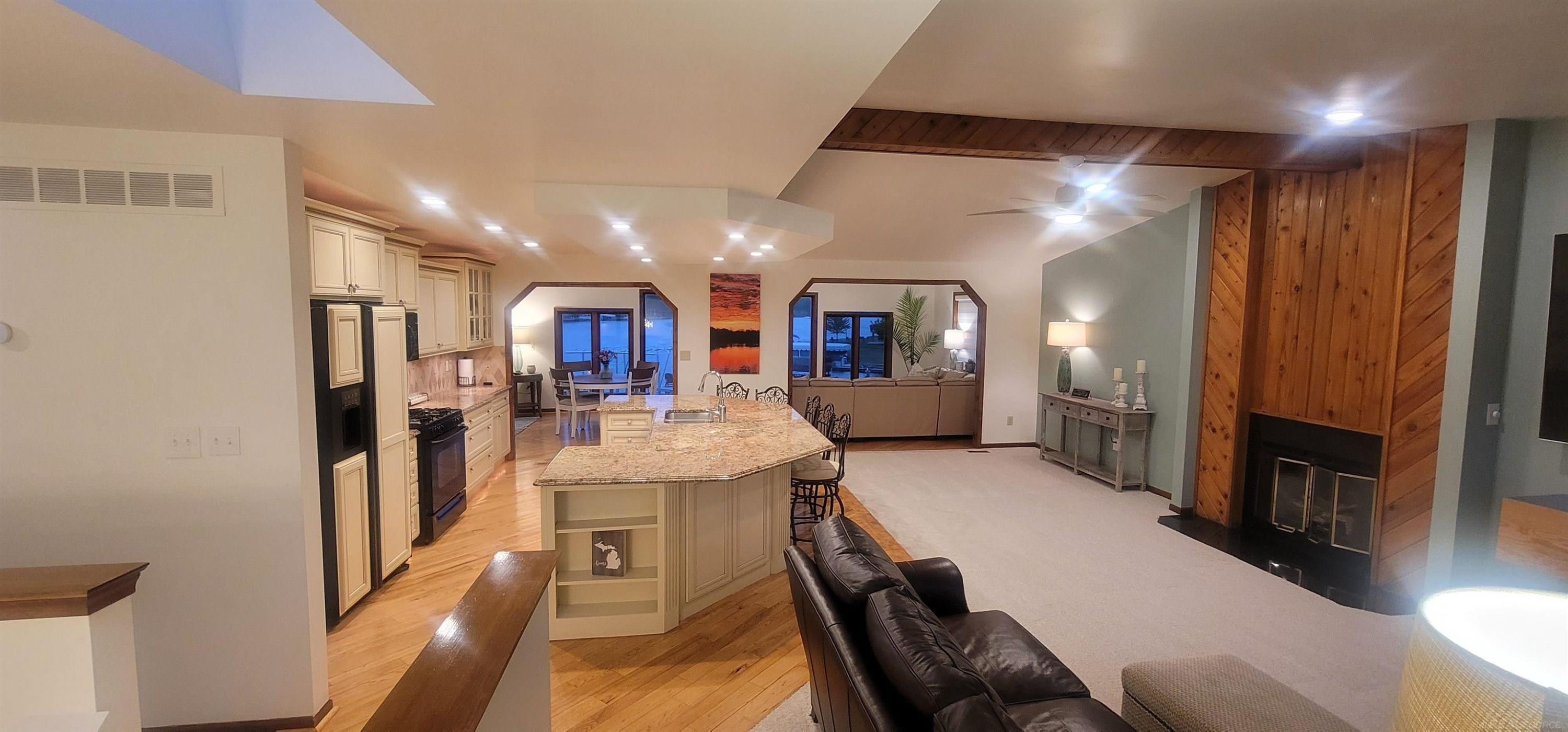 415 Coledale Drive, White Lake, MI — Photo 20