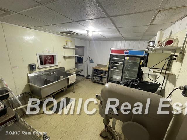 124 W State Street, Montrose, MI 48457 — Photo 9