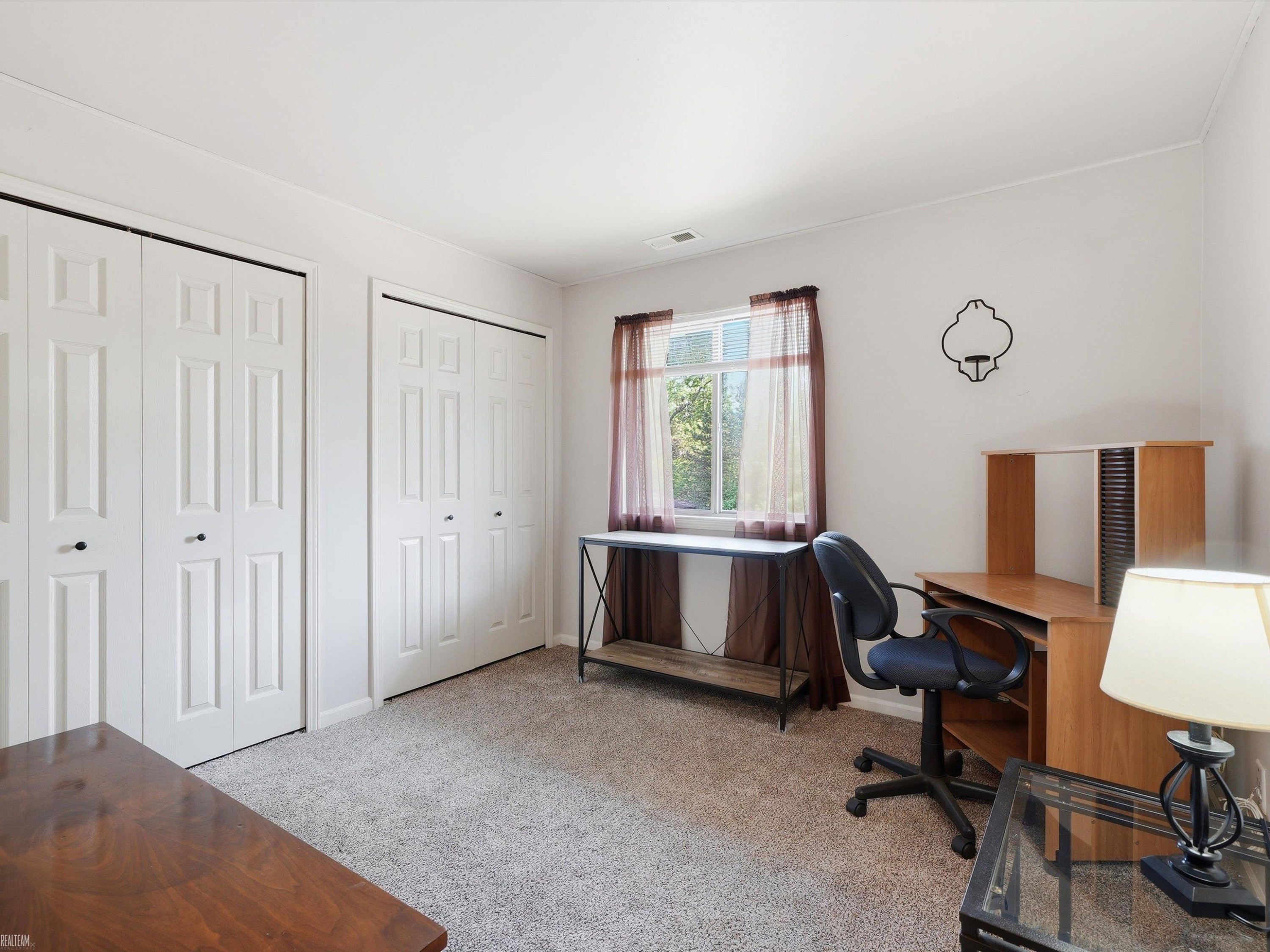 16579 Woodlane Drive, 156, Fraser, MI 48026 — Photo 16