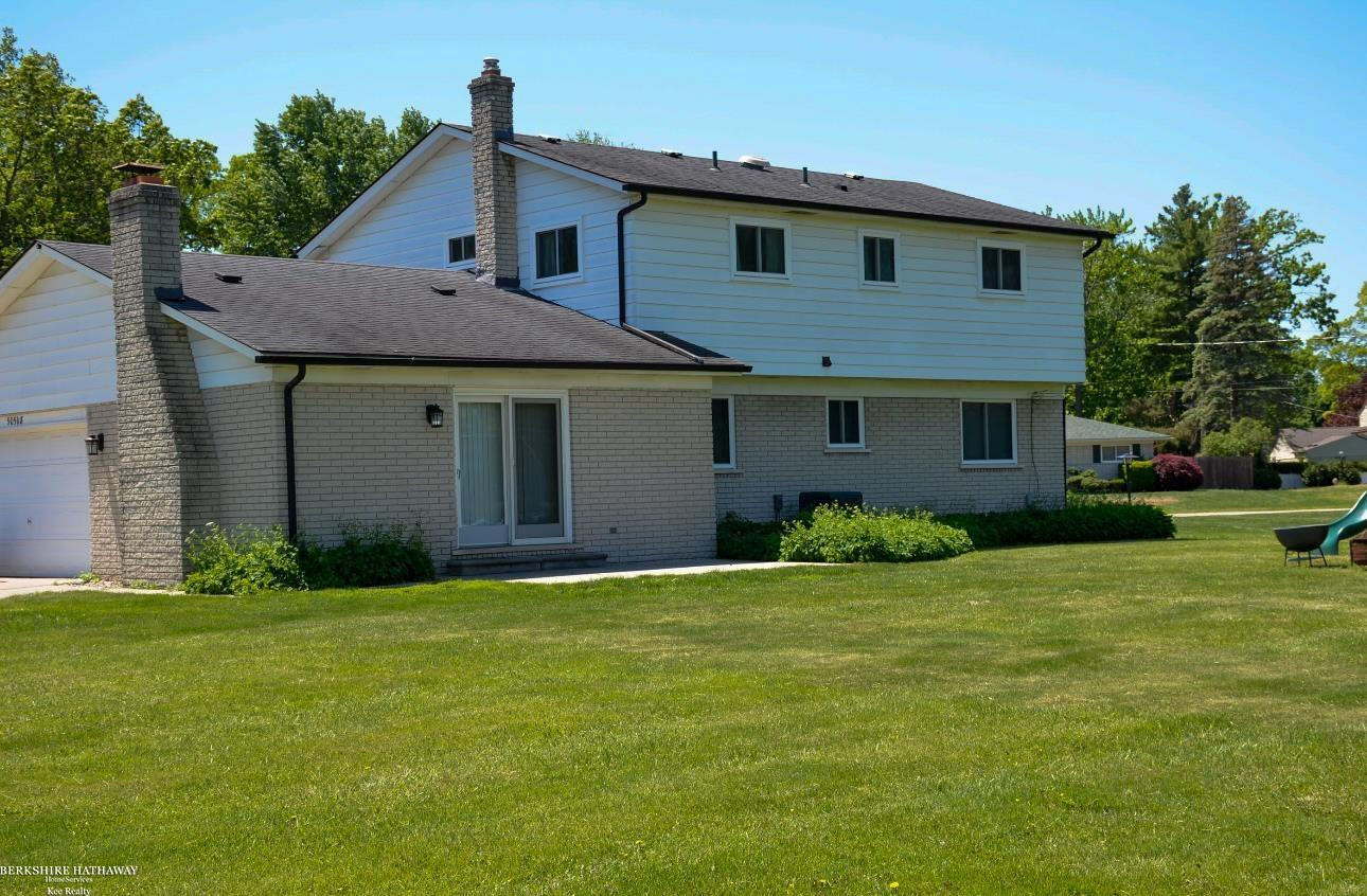 50508 W Shamrock Street, New Baltimore, MI 48047 — Photo 14