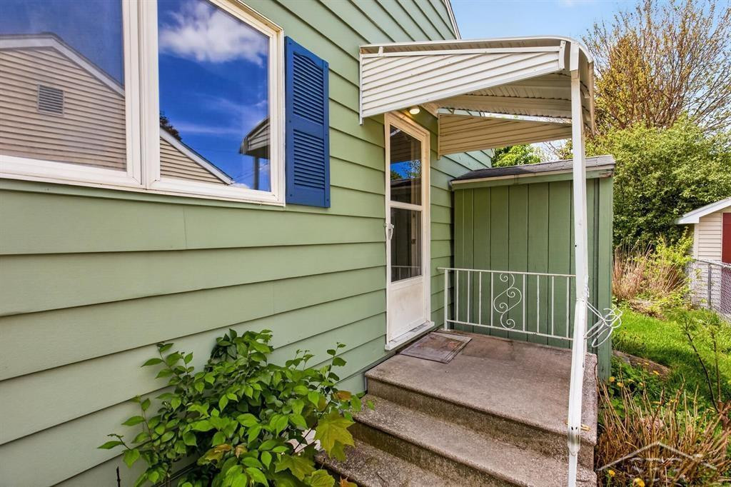 602 S Hampton Street, Bay City, MI 48708 — Photo 17