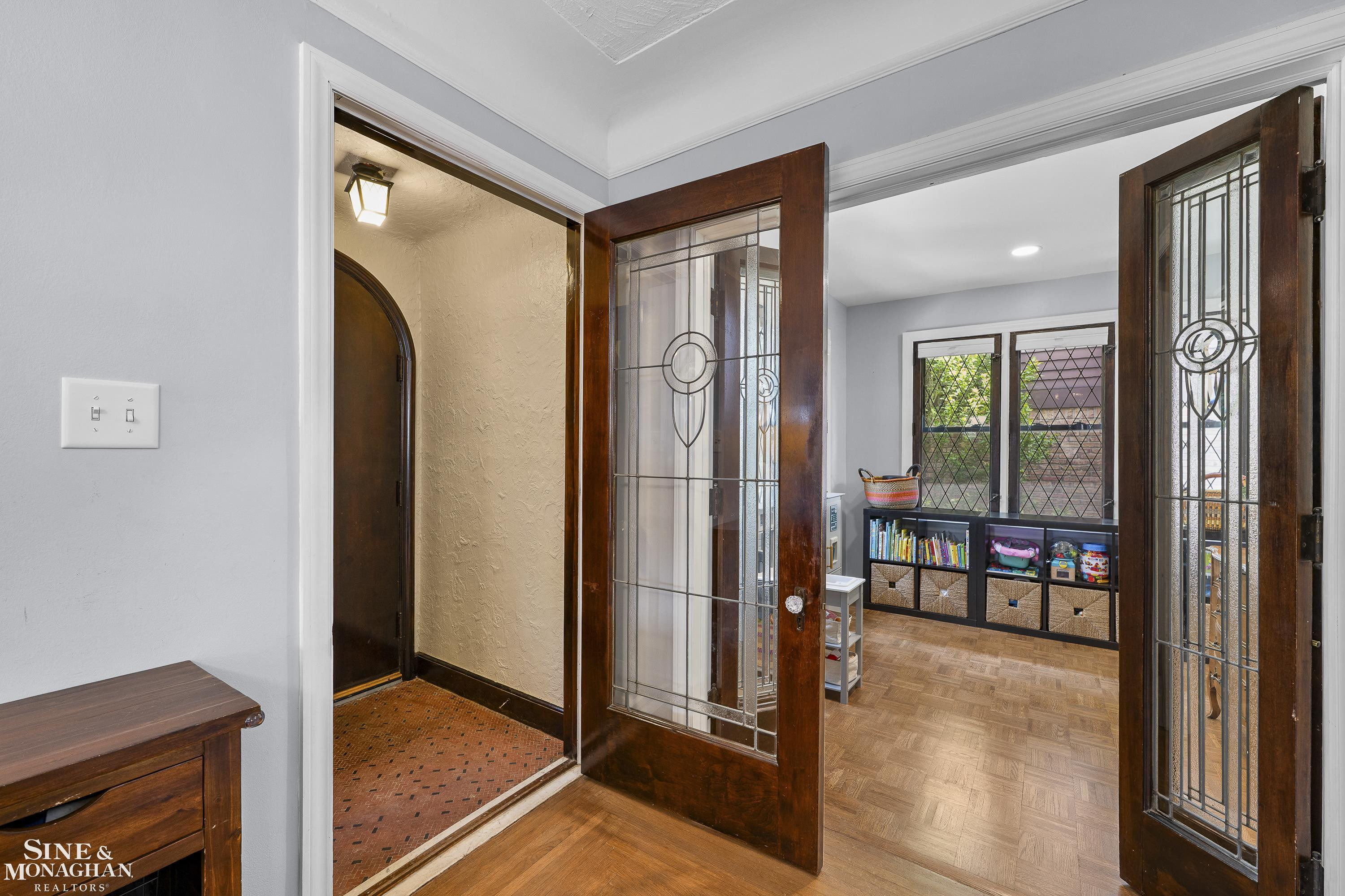 1231 Grayton Street, Grosse Pointe Park, MI 48230 — Photo 12