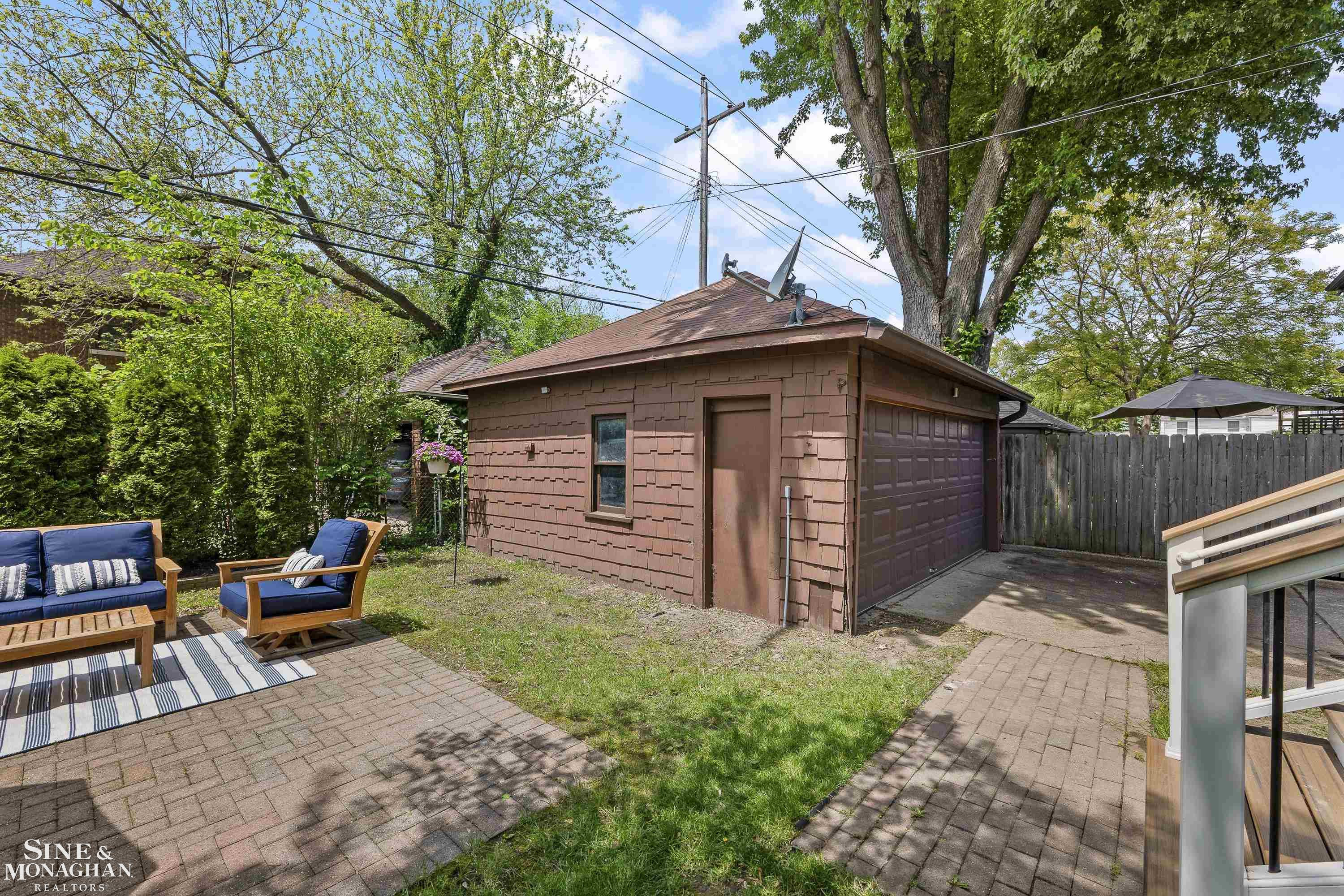 1231 Grayton Street, Grosse Pointe Park, MI 48230 — Photo 46