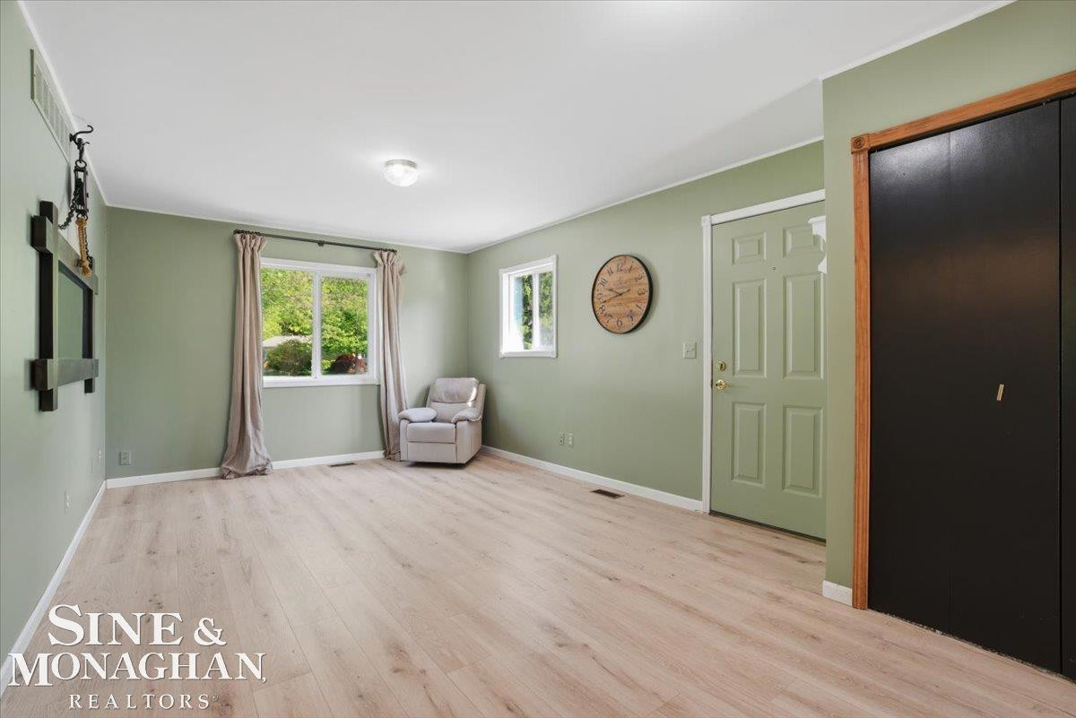 2122 Michigan Street, Algonac, MI 48001 — Photo 4