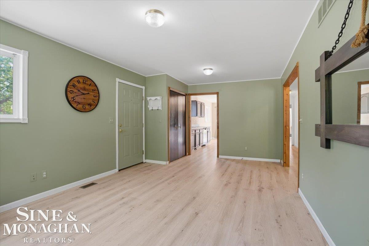 2122 Michigan Street, Algonac, MI 48001 — Photo 8