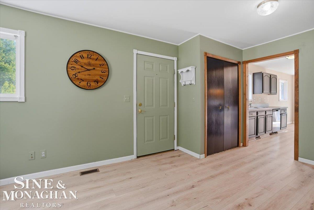 2122 Michigan Street, Algonac, MI 48001 — Photo 11