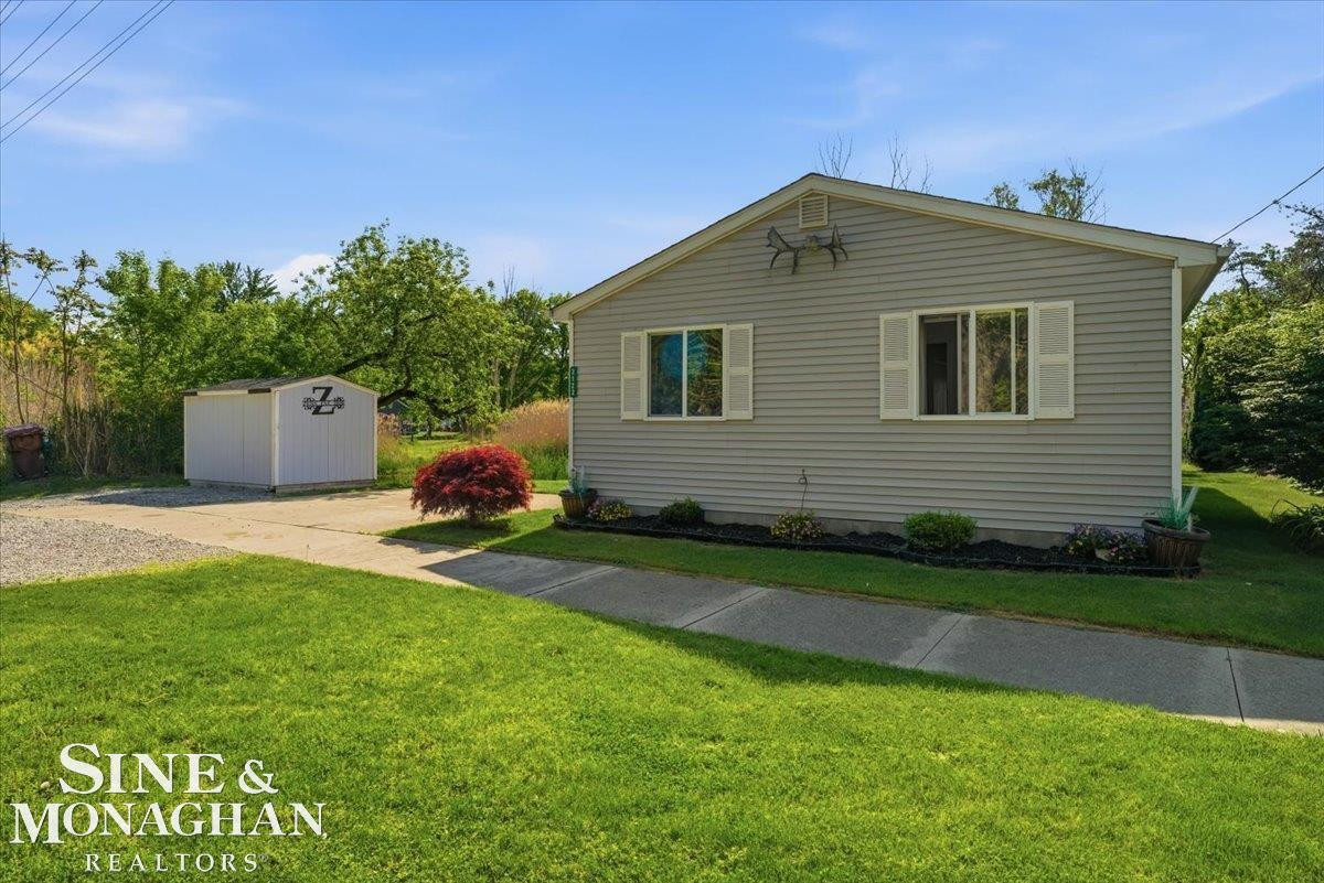 2122 Michigan Street, Algonac, MI 48001 — Photo 33