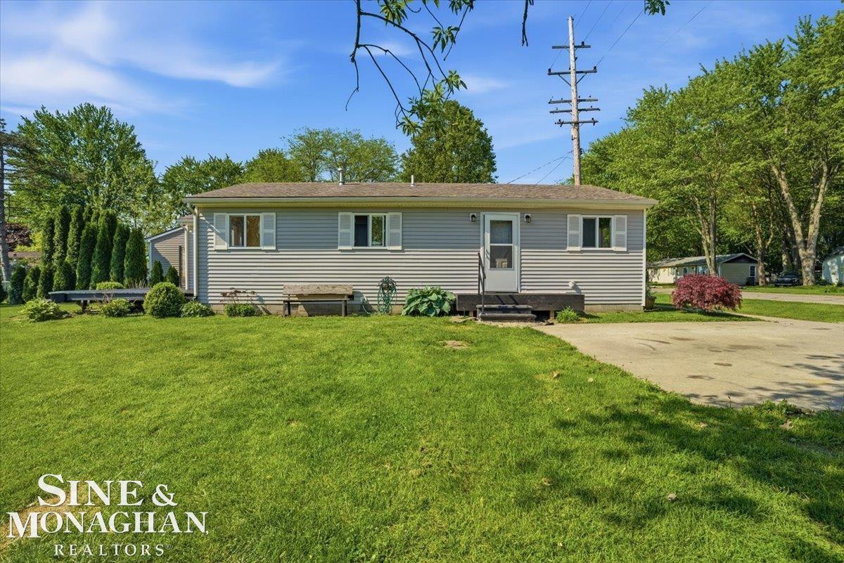 2122 Michigan Street, Algonac, MI 48001 — Photo 34