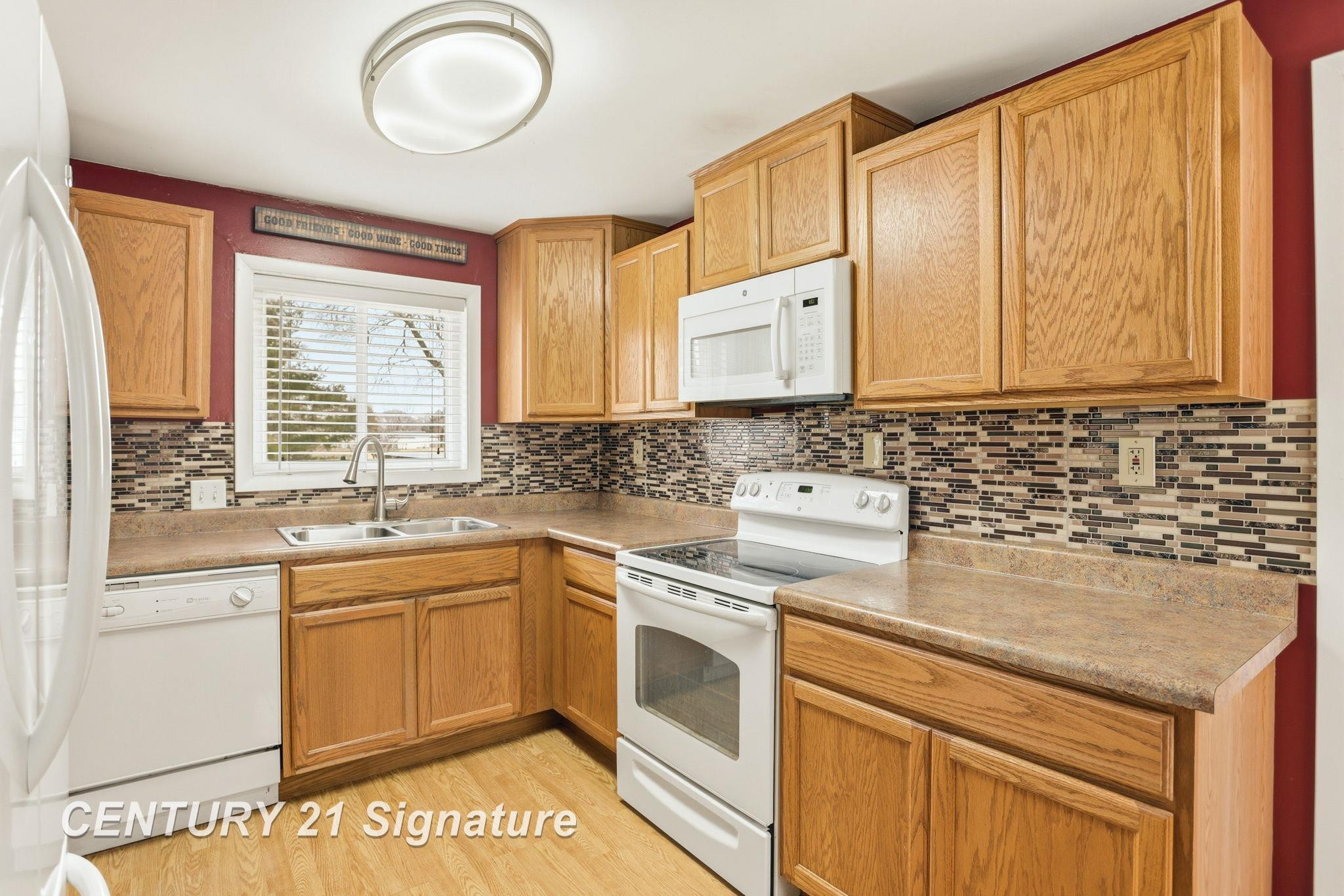 526 S Maple Street, Hemlock, MI 48626 — Photo 9