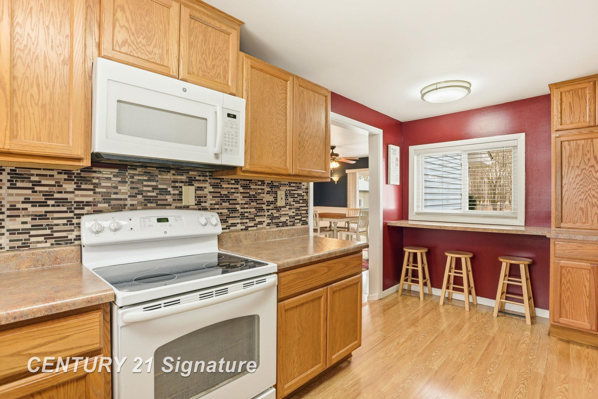 526 S Maple Street, Hemlock, MI 48626 — Photo 10