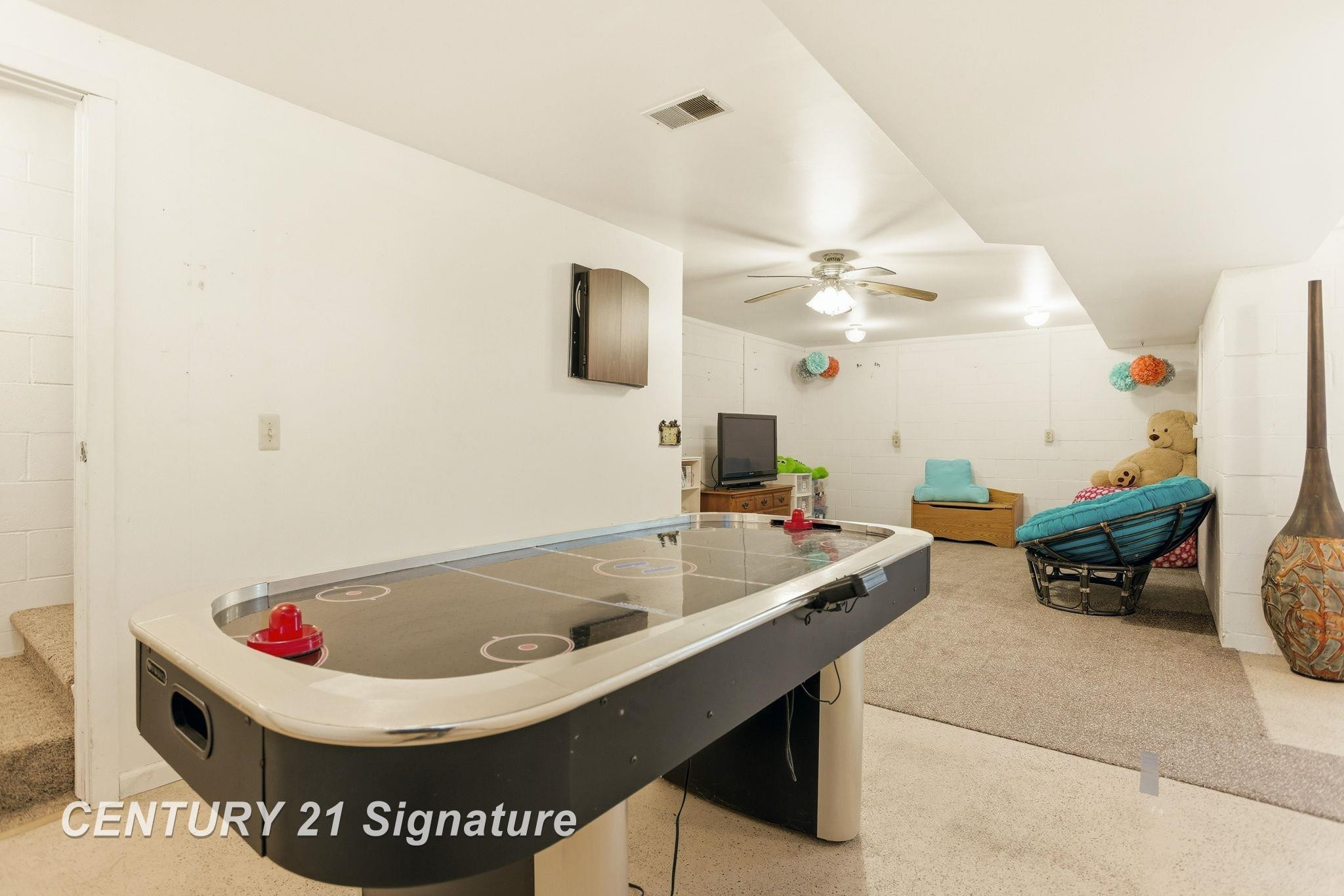 526 S Maple Street, Hemlock, MI 48626 — Photo 26