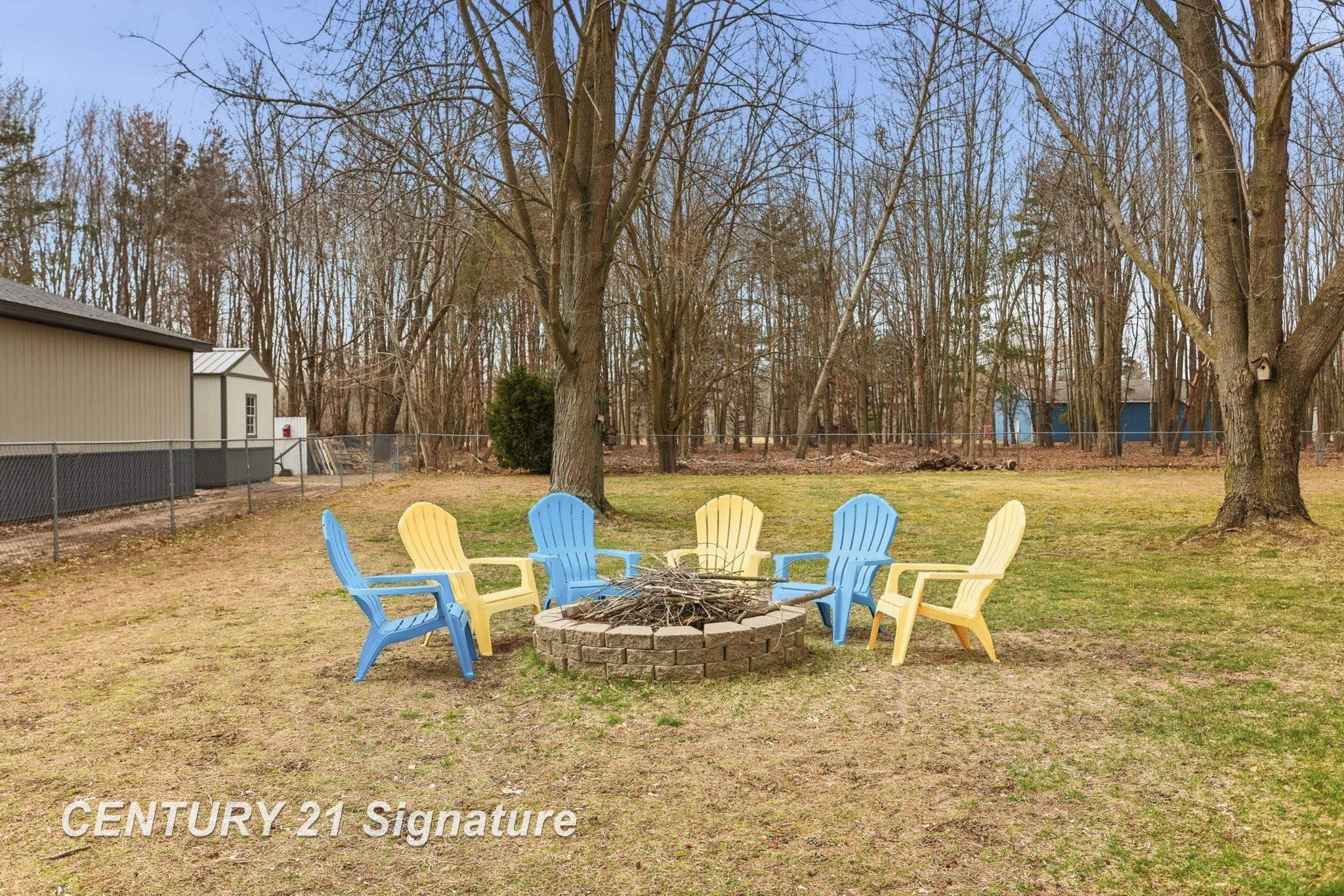 526 S Maple Street, Hemlock, MI 48626 — Photo 33