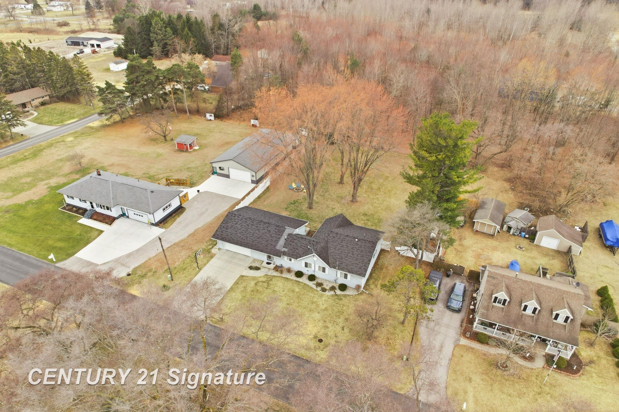 526 S Maple Street, Hemlock, MI 48626 — Photo 39