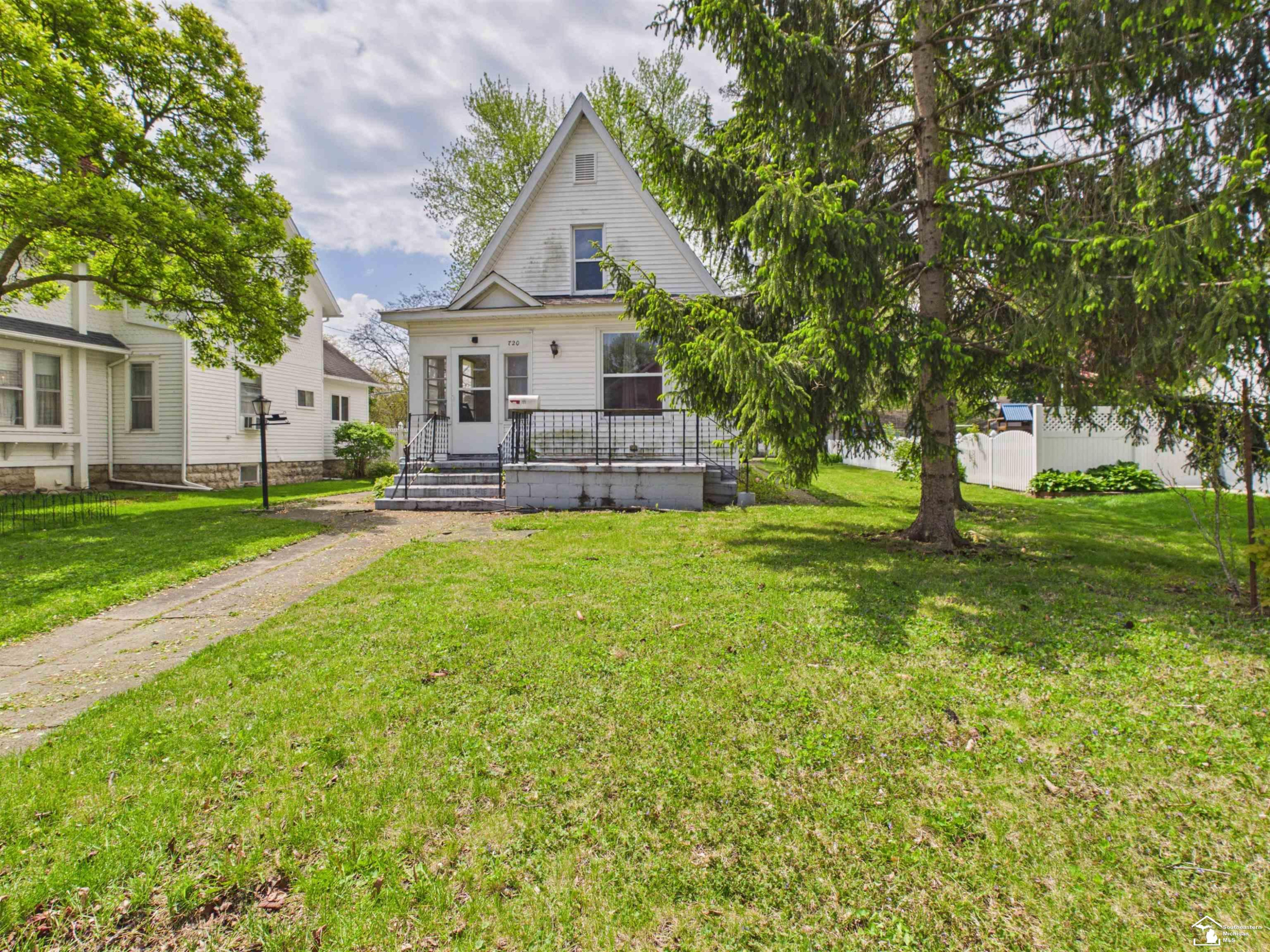 720 E 2nd Street, Monroe, MI 48161 — Photo 22