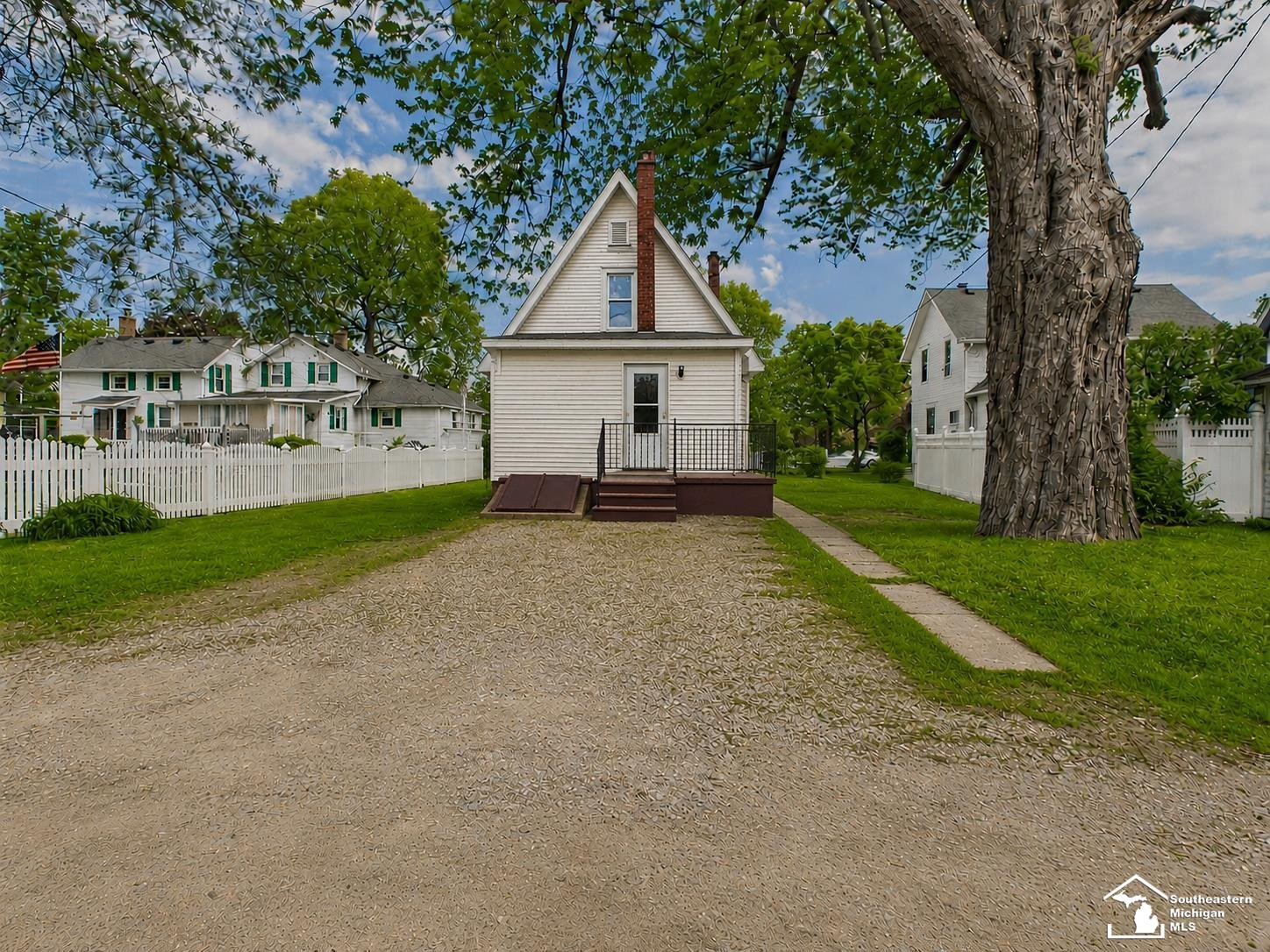 720 E 2nd Street, Monroe, MI 48161 — Photo 30