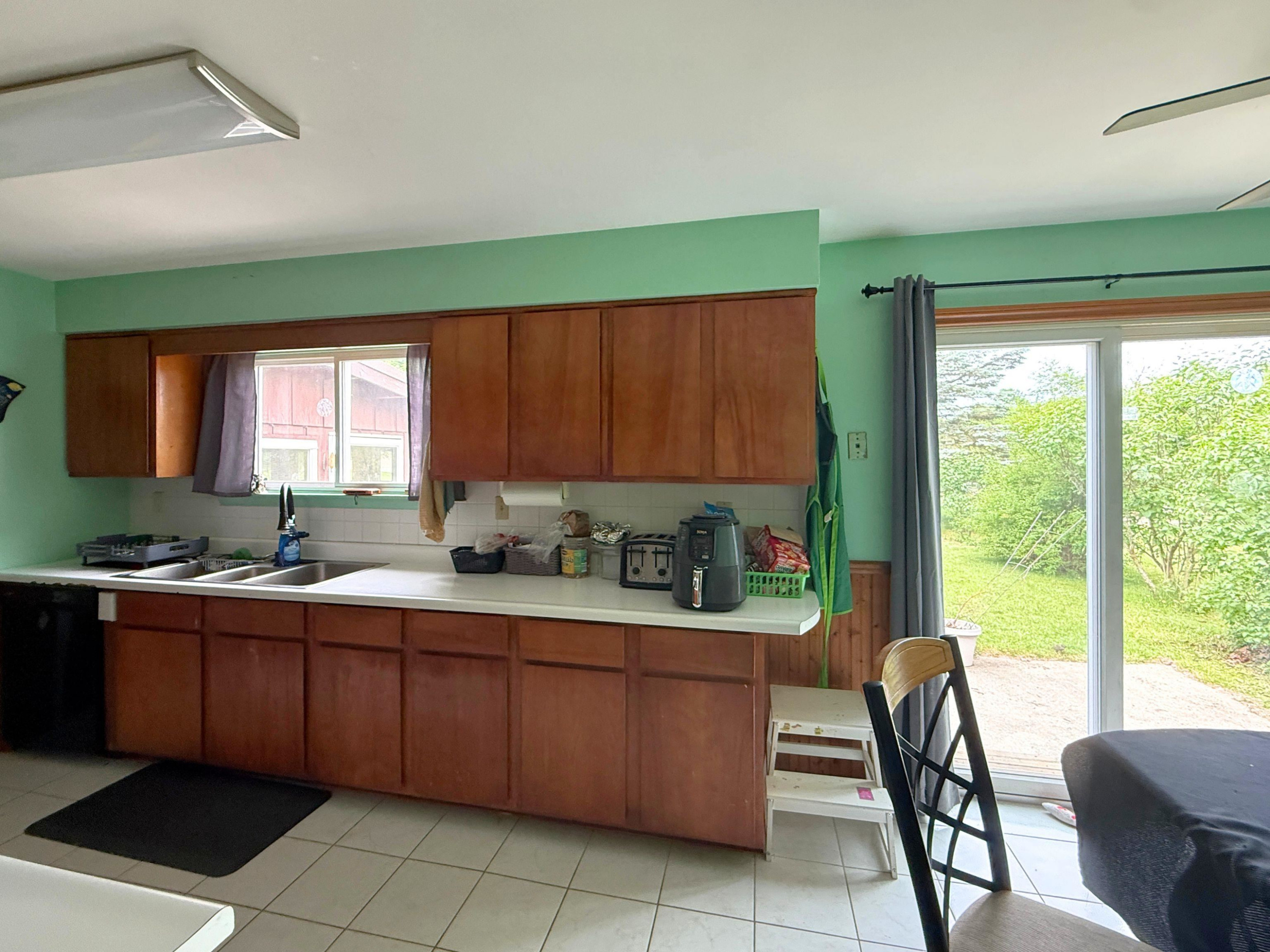 11477 Colonial Woods Drive, Clio, MI 48420 — Photo 10