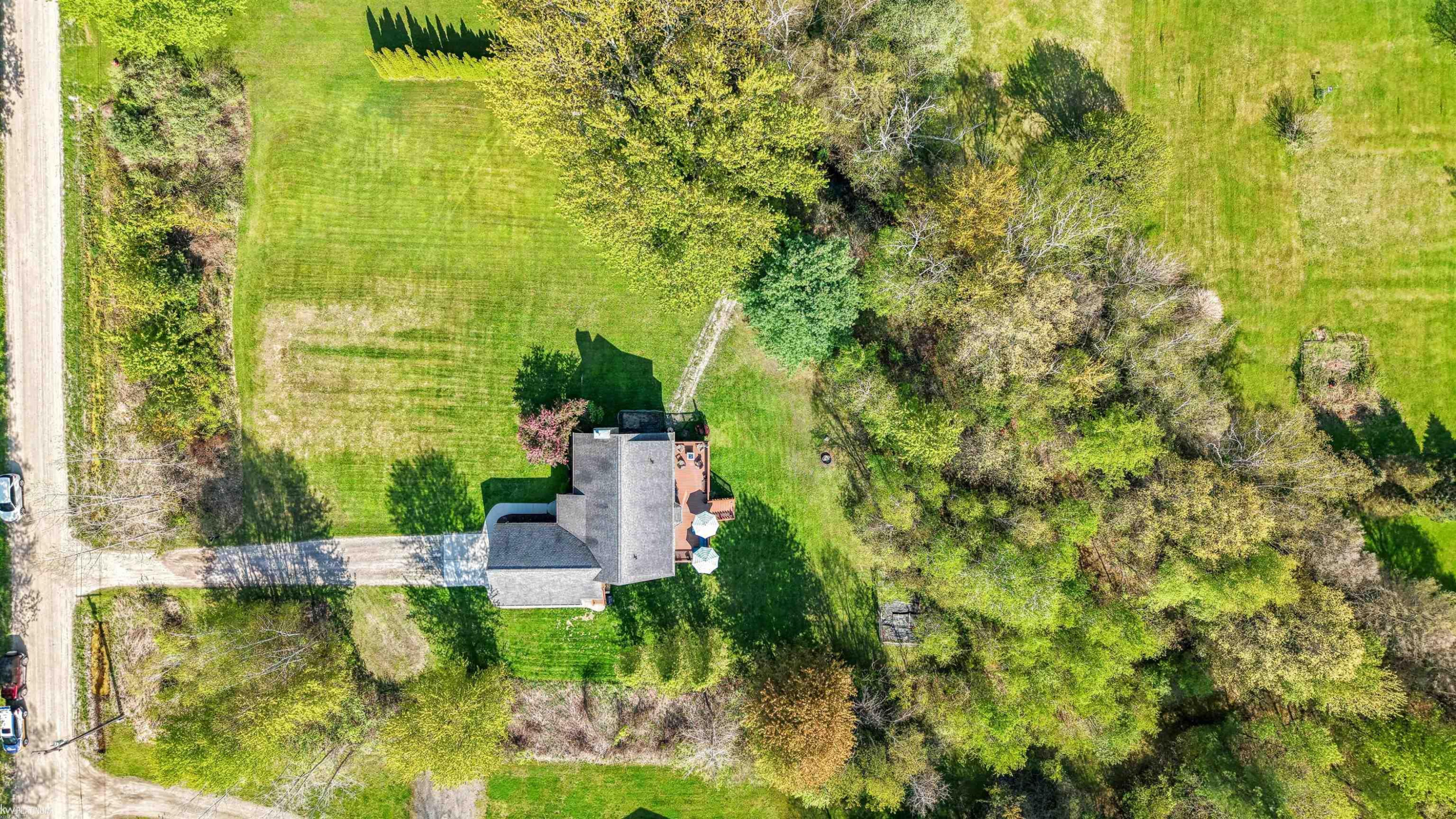 6527 Genaw Road, Algonac, MI 48001 — Photo 8