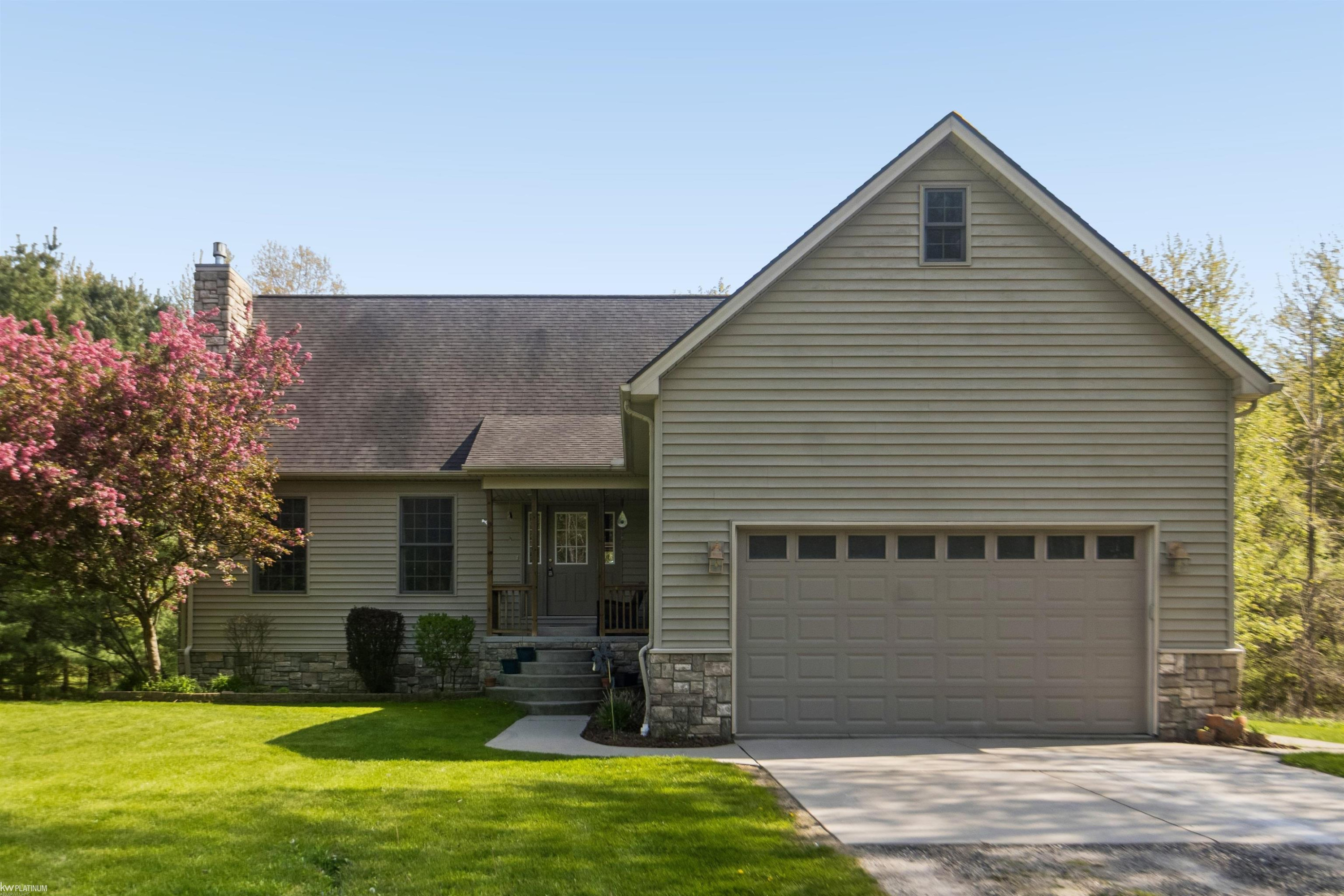6527 Genaw Road, Algonac, MI 48001 — Photo 37