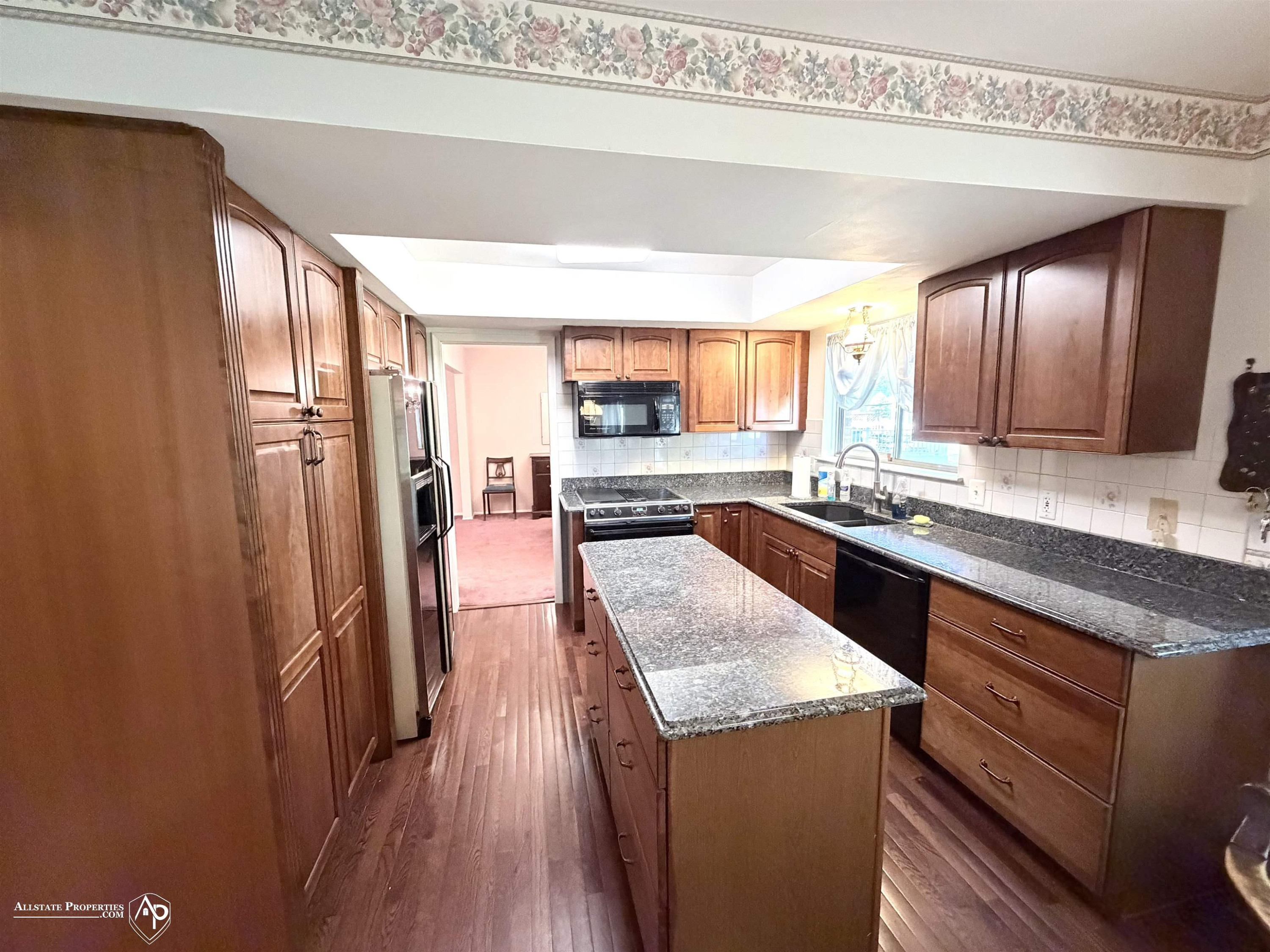 604 Amesbury Drive, Davison, MI 48423 — Photo 4