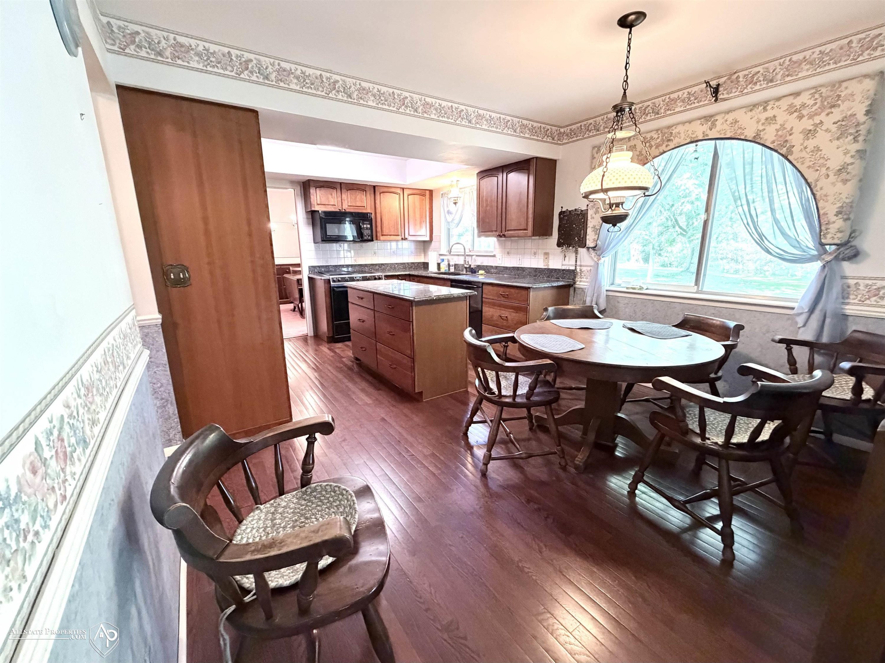 604 Amesbury Drive, Davison, MI 48423 — Photo 6