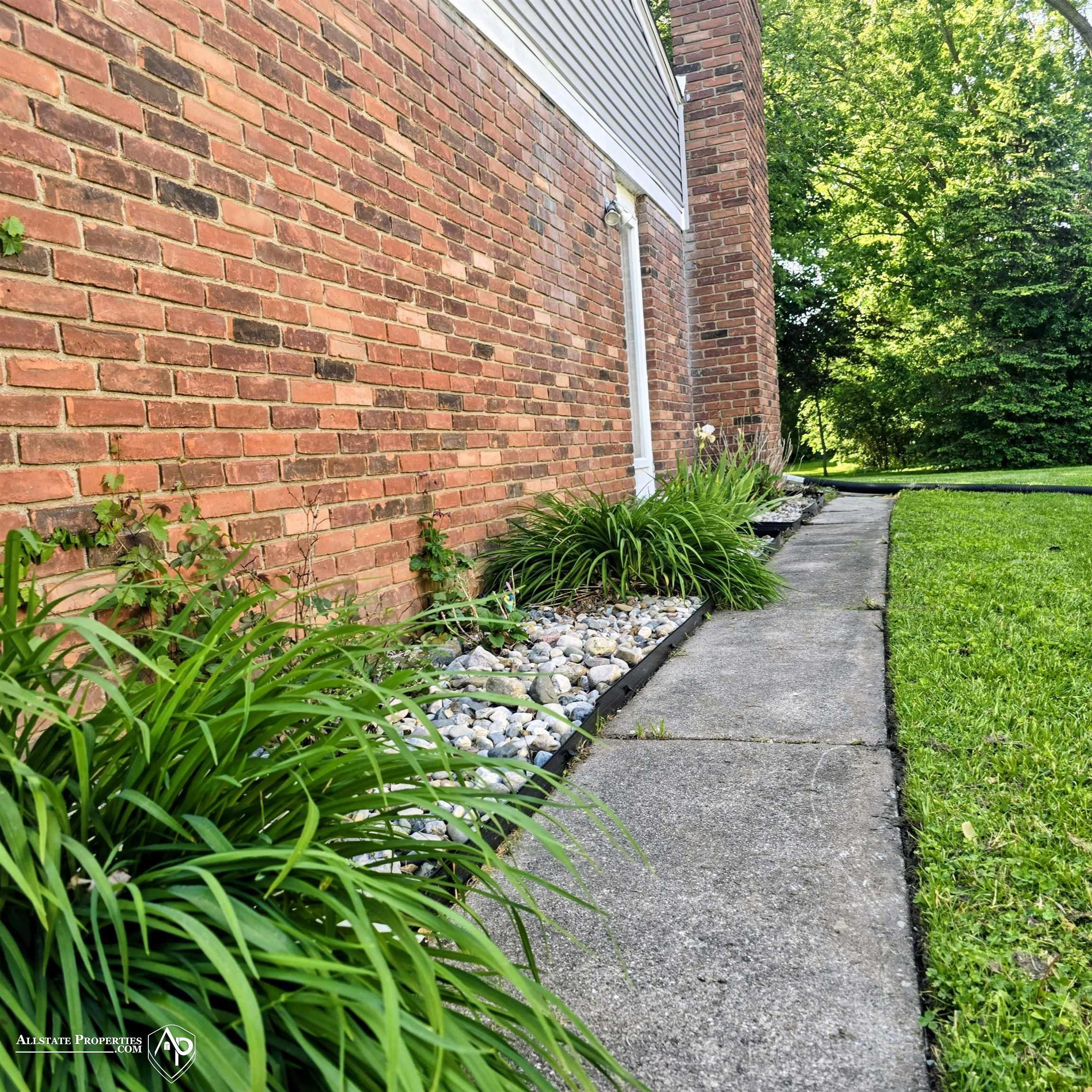 604 Amesbury Drive, Davison, MI 48423 — Photo 25