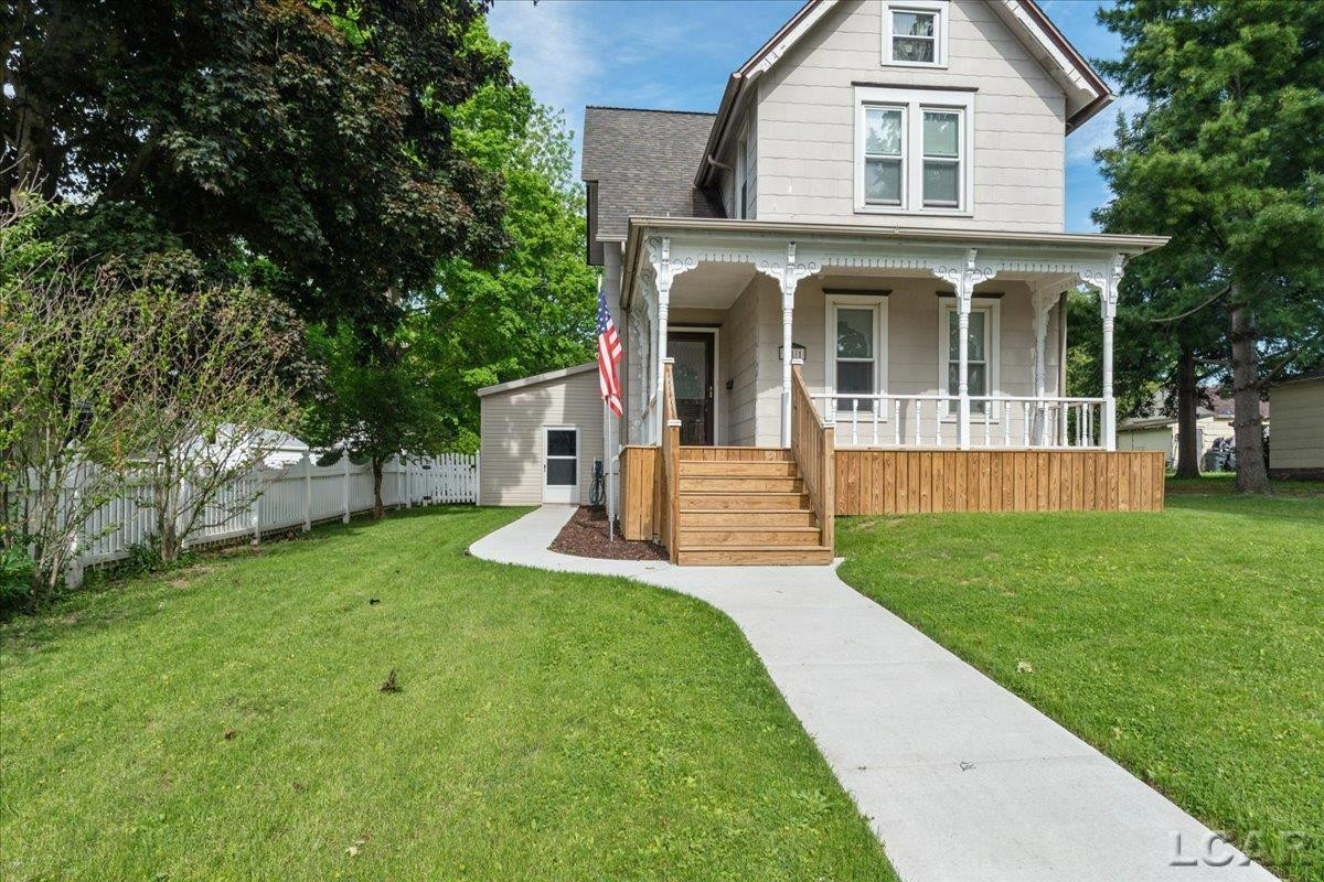 611 State Street, Adrian, MI 49221 — Photo 2