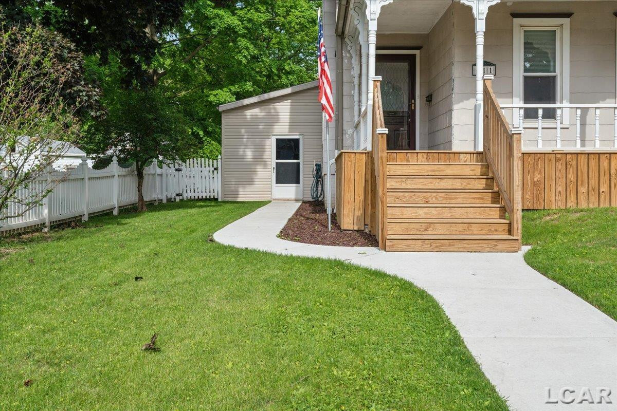 611 State Street, Adrian, MI 49221 — Photo 4
