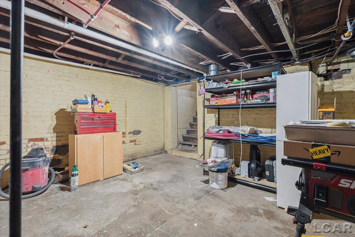 611 State Street, Adrian, MI 49221 — Photo 36
