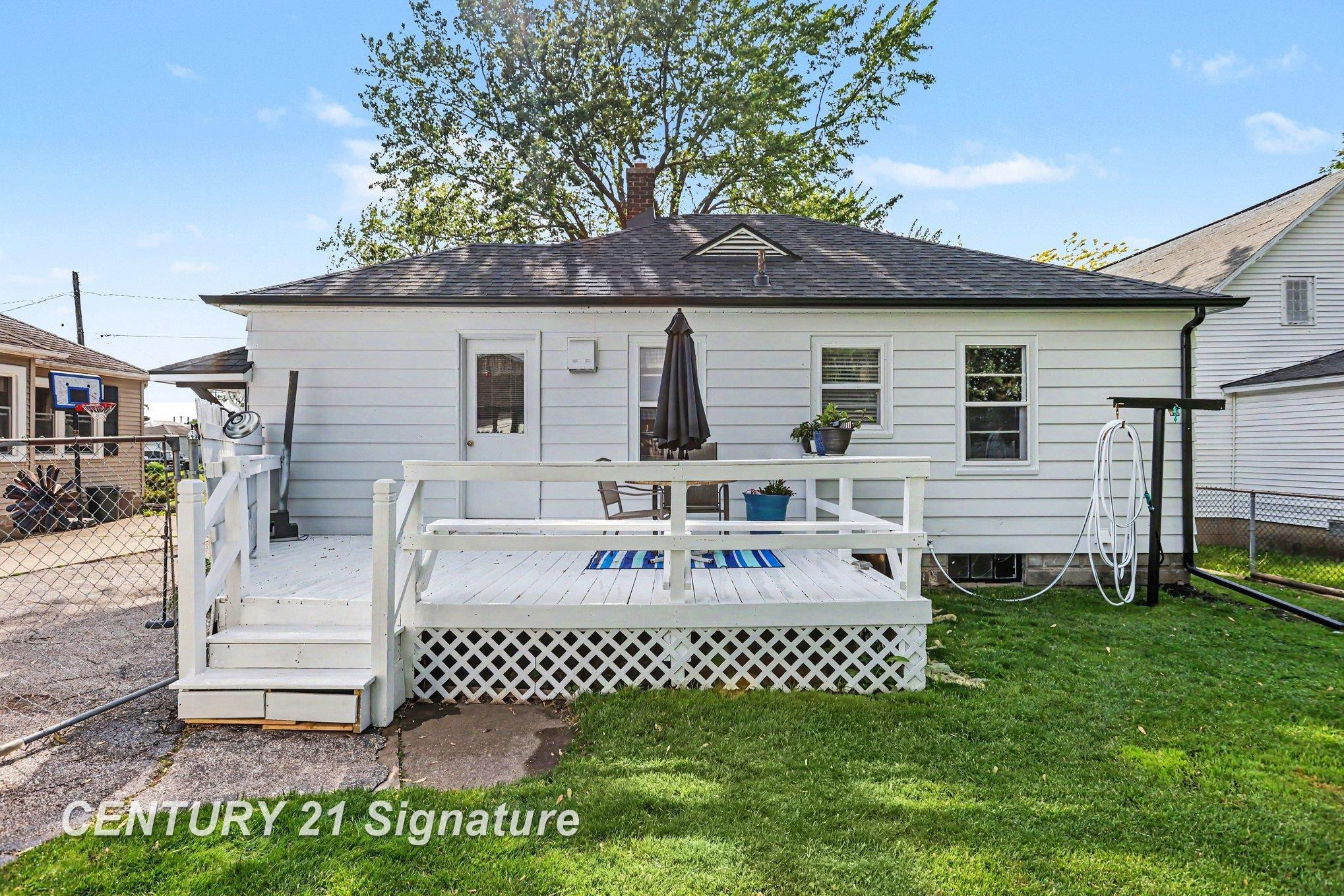 609 S Alp Street, Bay City, MI 48706 — Photo 16