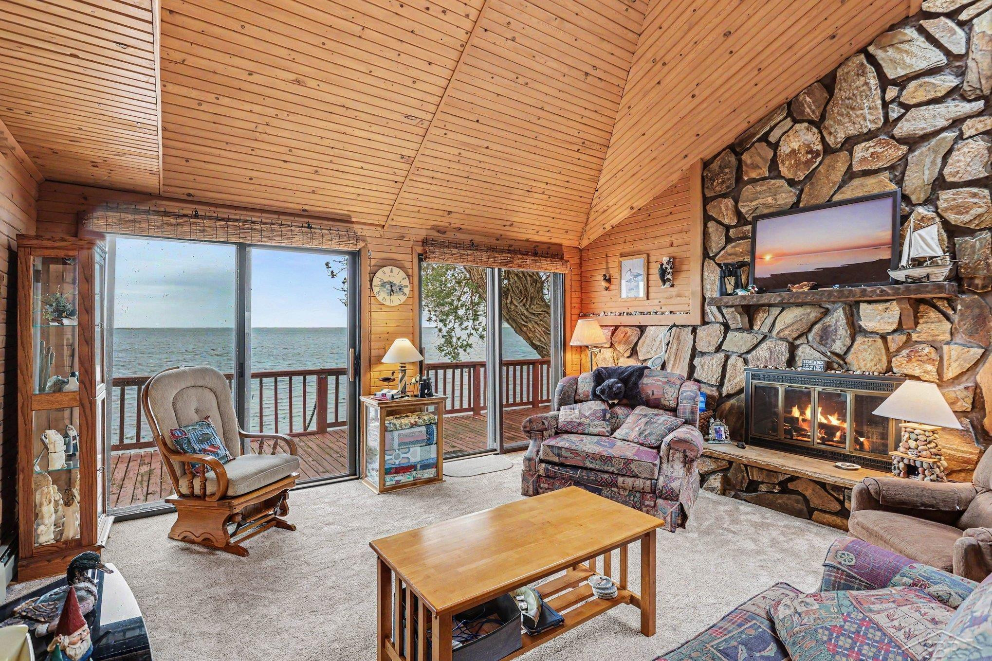 362 N Linwood Beach Road, Linwood, MI 48634 — Photo 9
