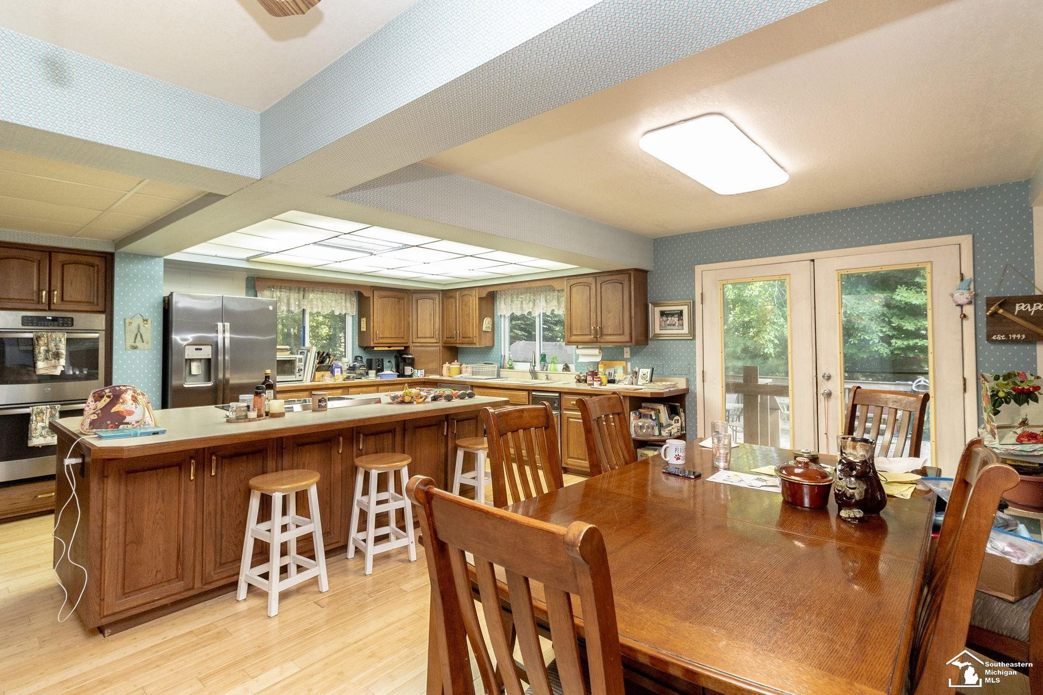 1372 Laurelhurst Drive, Temperance, MI 48182 — Photo 15