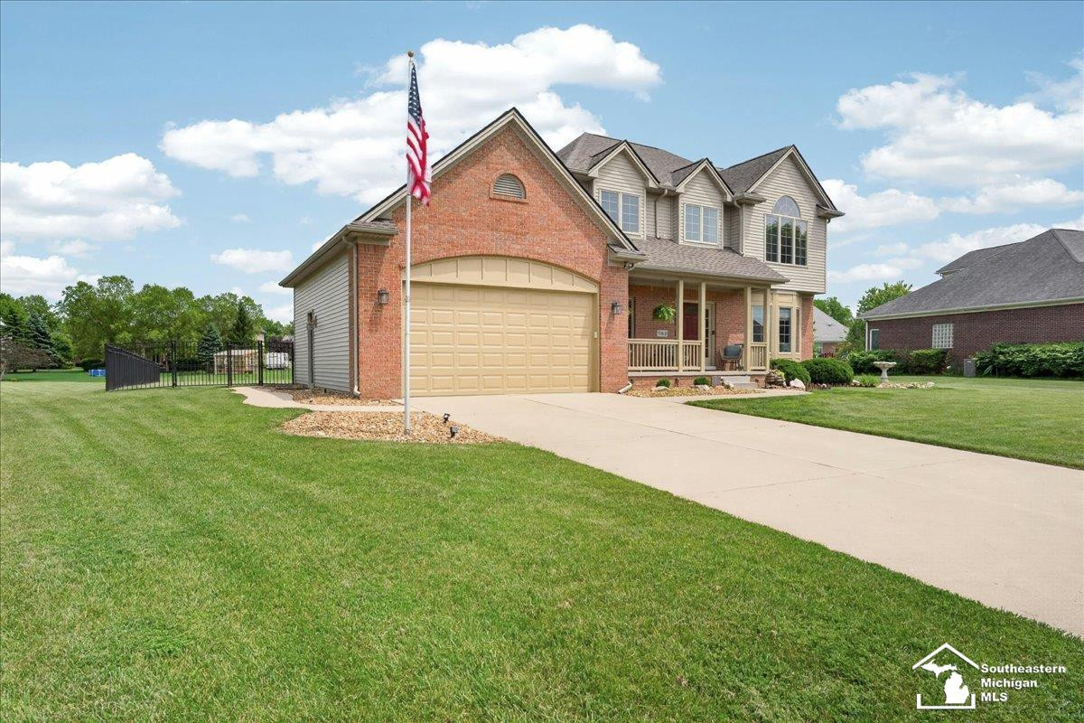 762 Valmont Drive, Monroe, MI 48162 — Photo 2