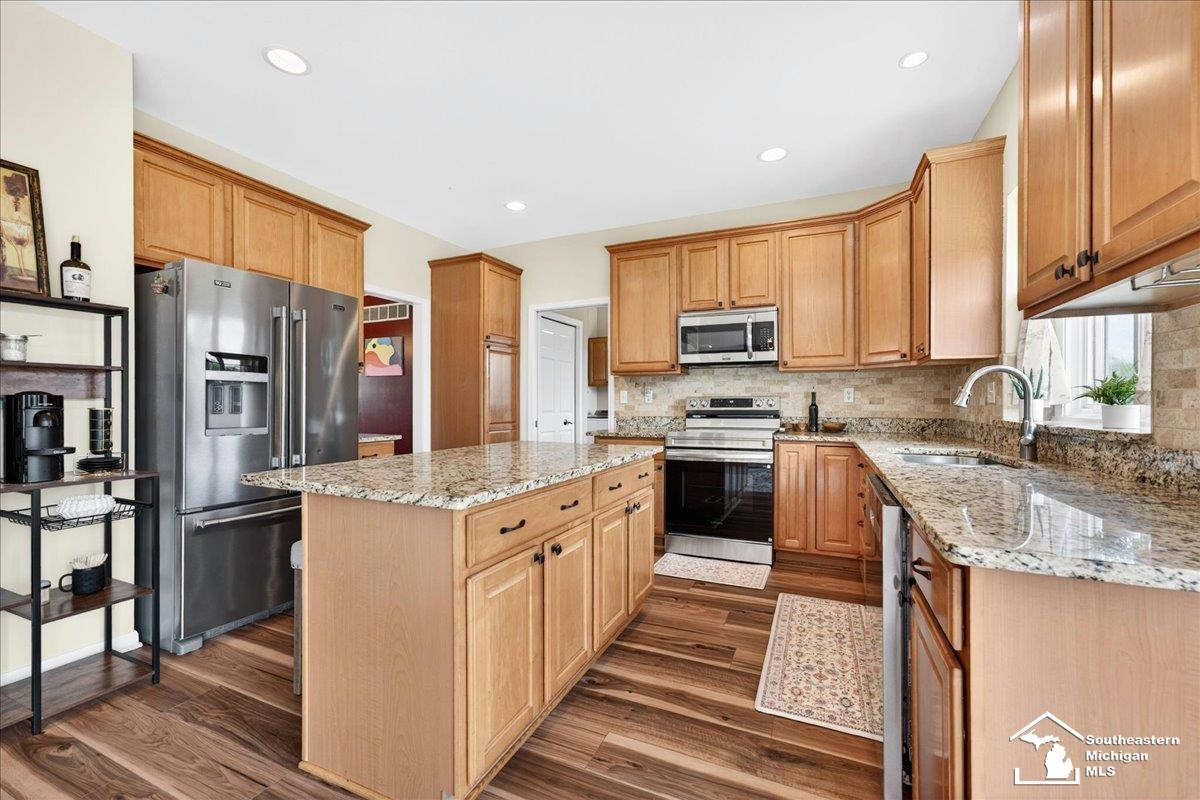 762 Valmont Drive, Monroe, MI 48162 — Photo 10