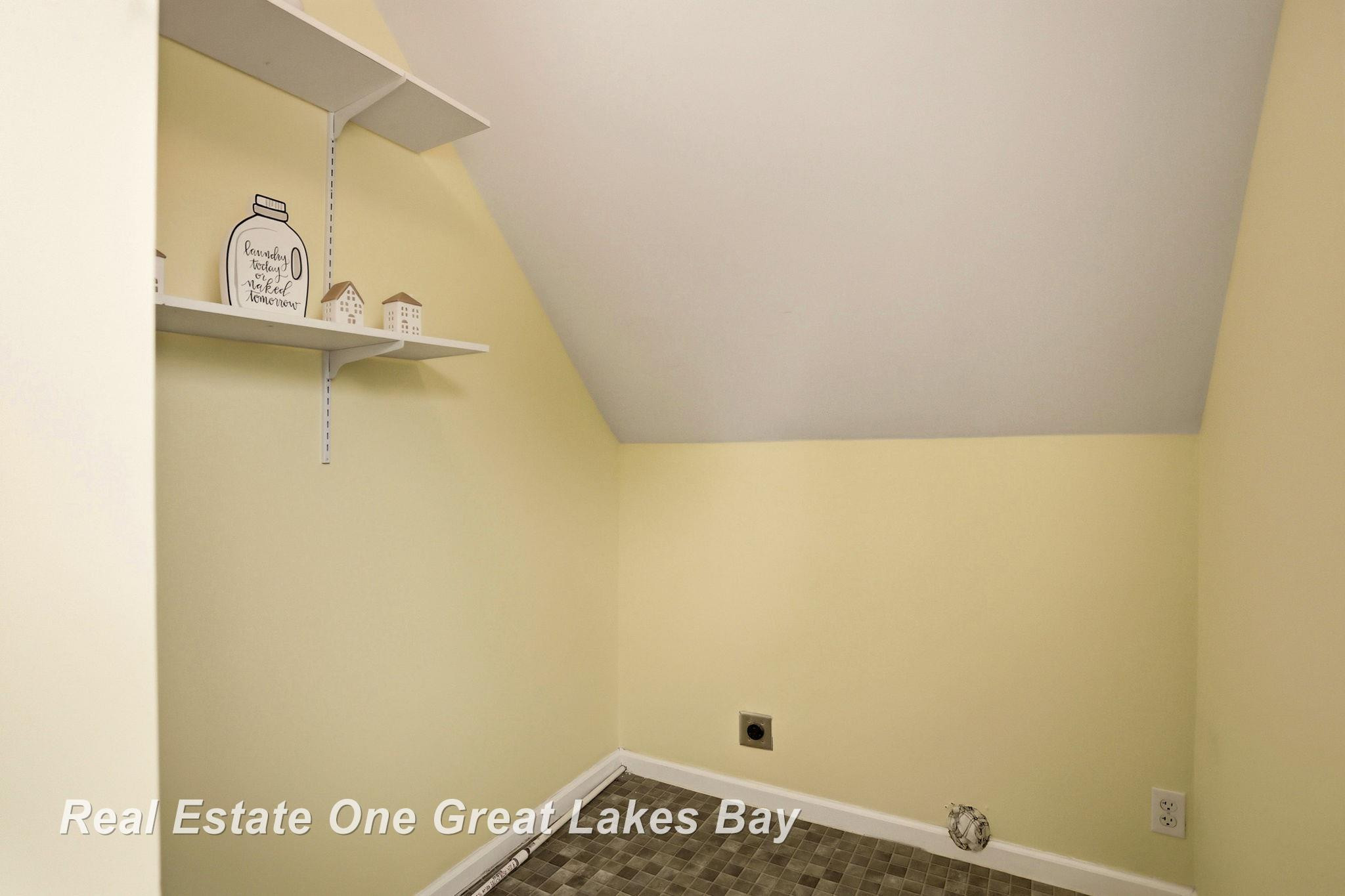 736 Stoker Drive, Saginaw, MI 48604 — Photo 24