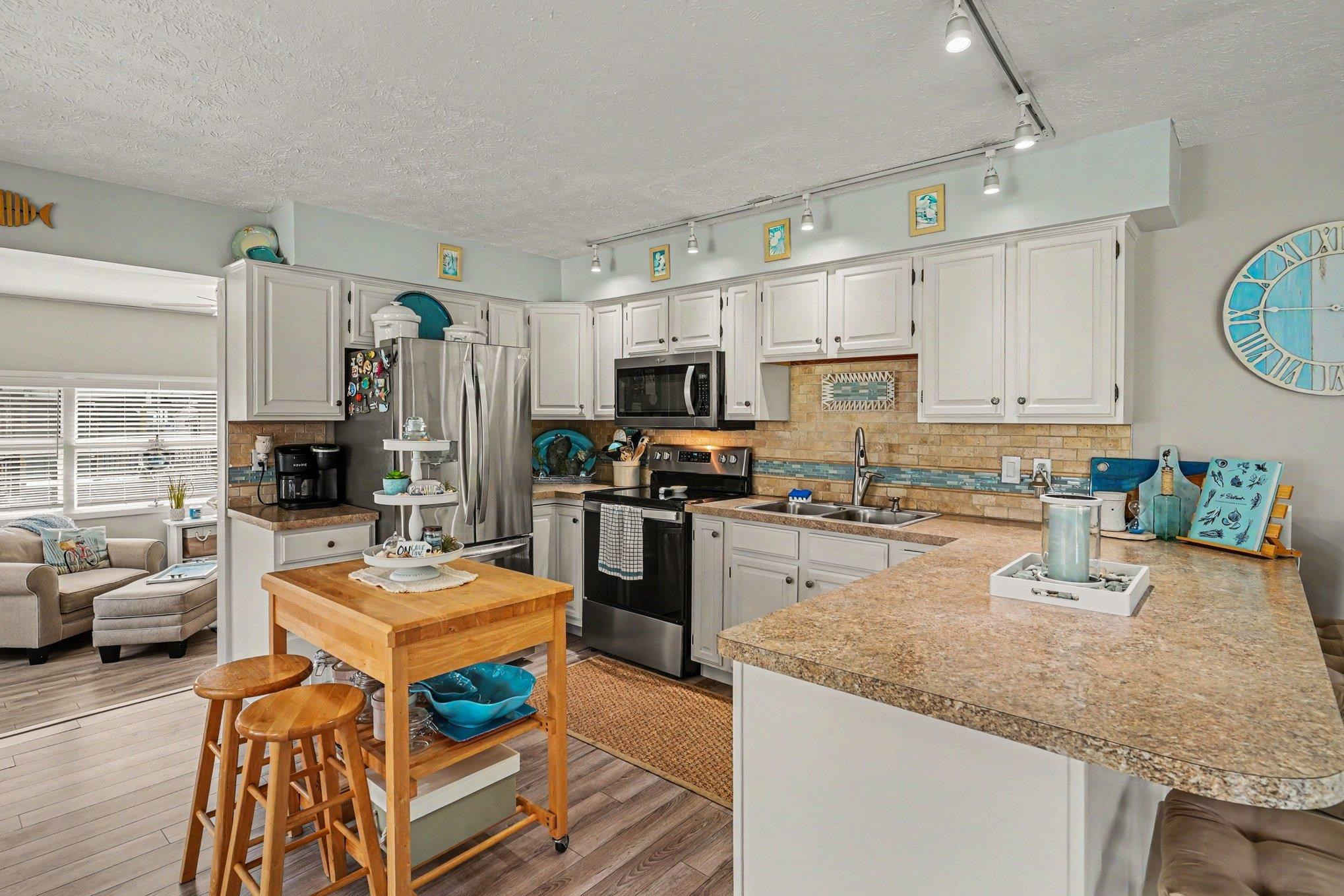 3332 Shawnee Trail, Pinckney, MI 48169 — Photo 9