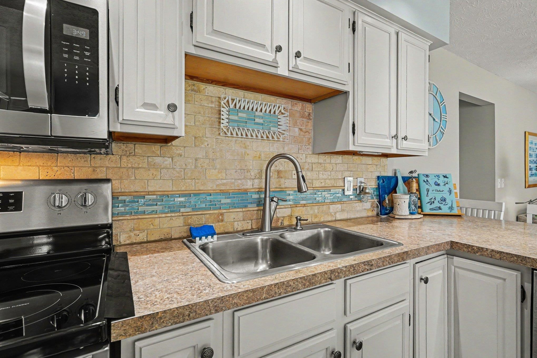 3332 Shawnee Trail, Pinckney, MI 48169 — Photo 12