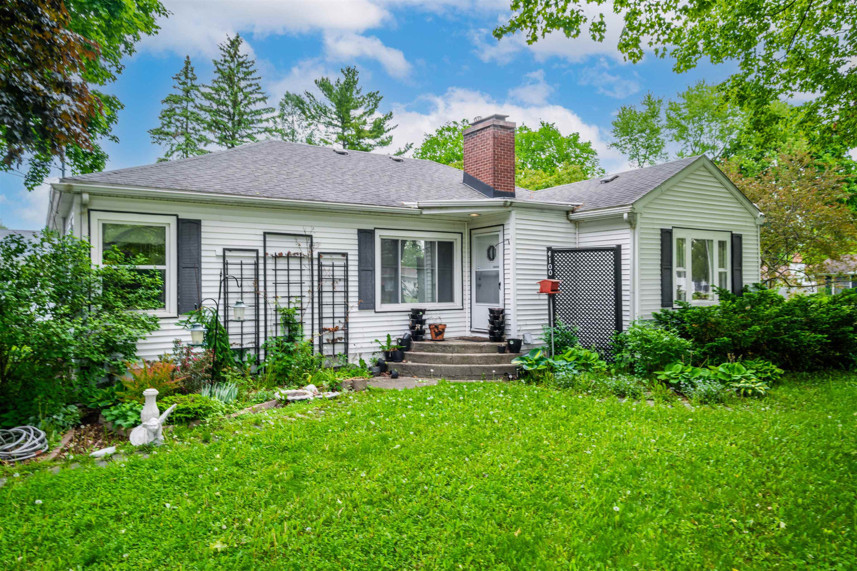 4100 Weiss Street, Saginaw, MI 48603 — Photo 2