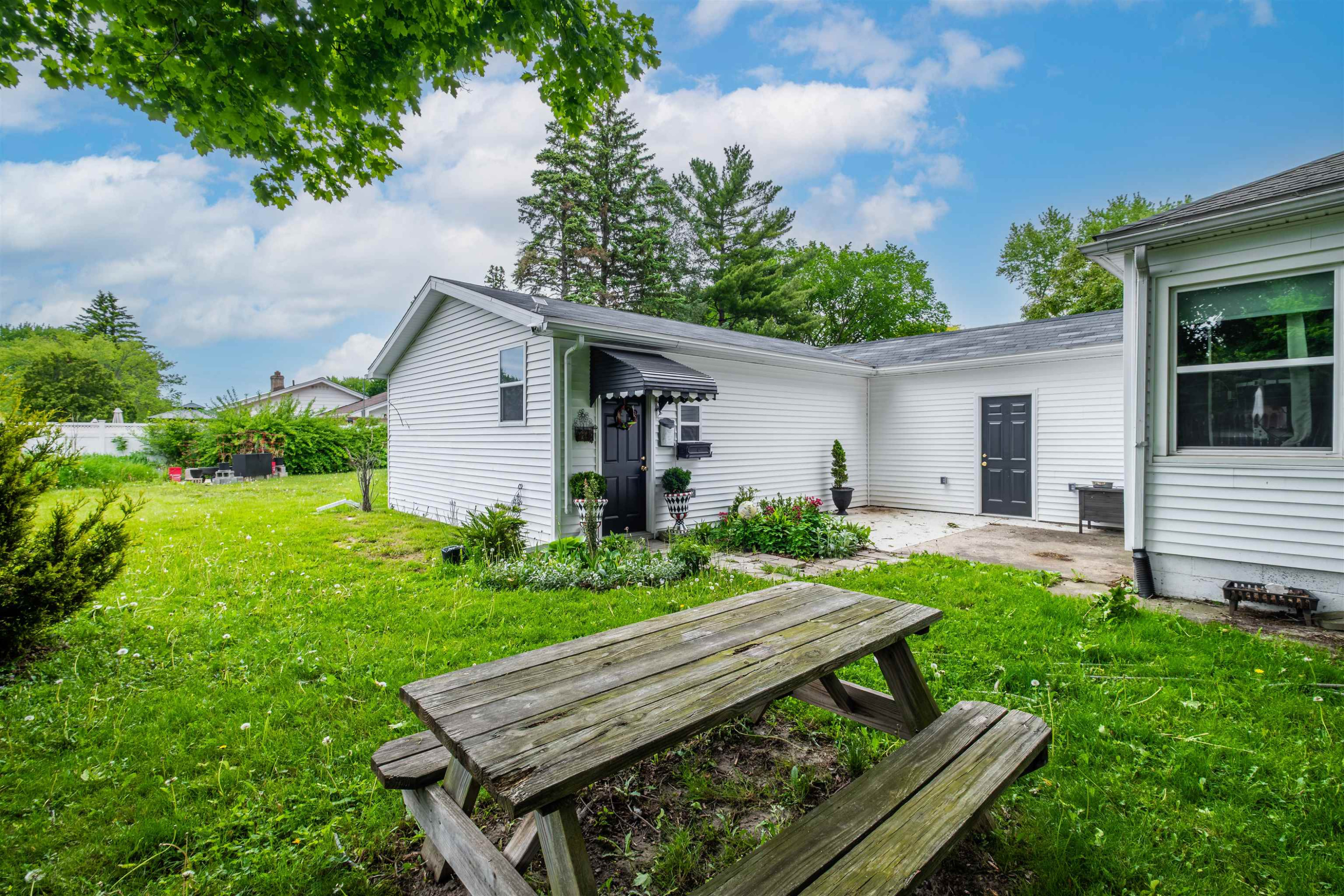 4100 Weiss Street, Saginaw, MI 48603 — Photo 14