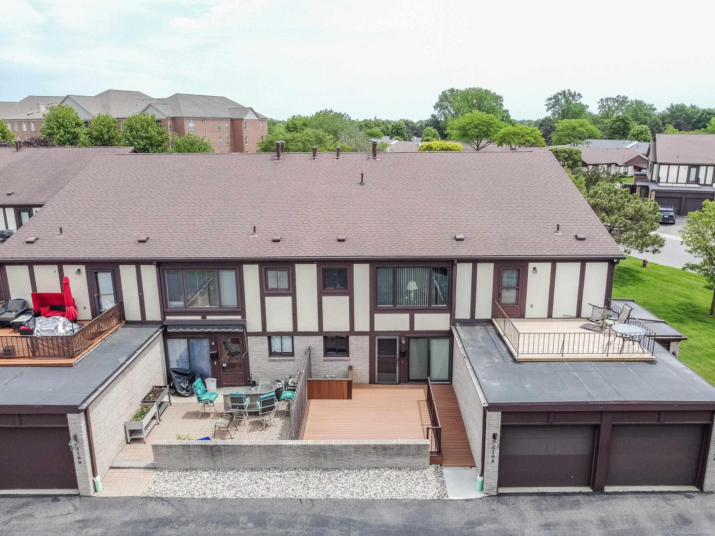 1102 Country Club Drive, Saint Clair Shores, MI 48082 — Photo 5