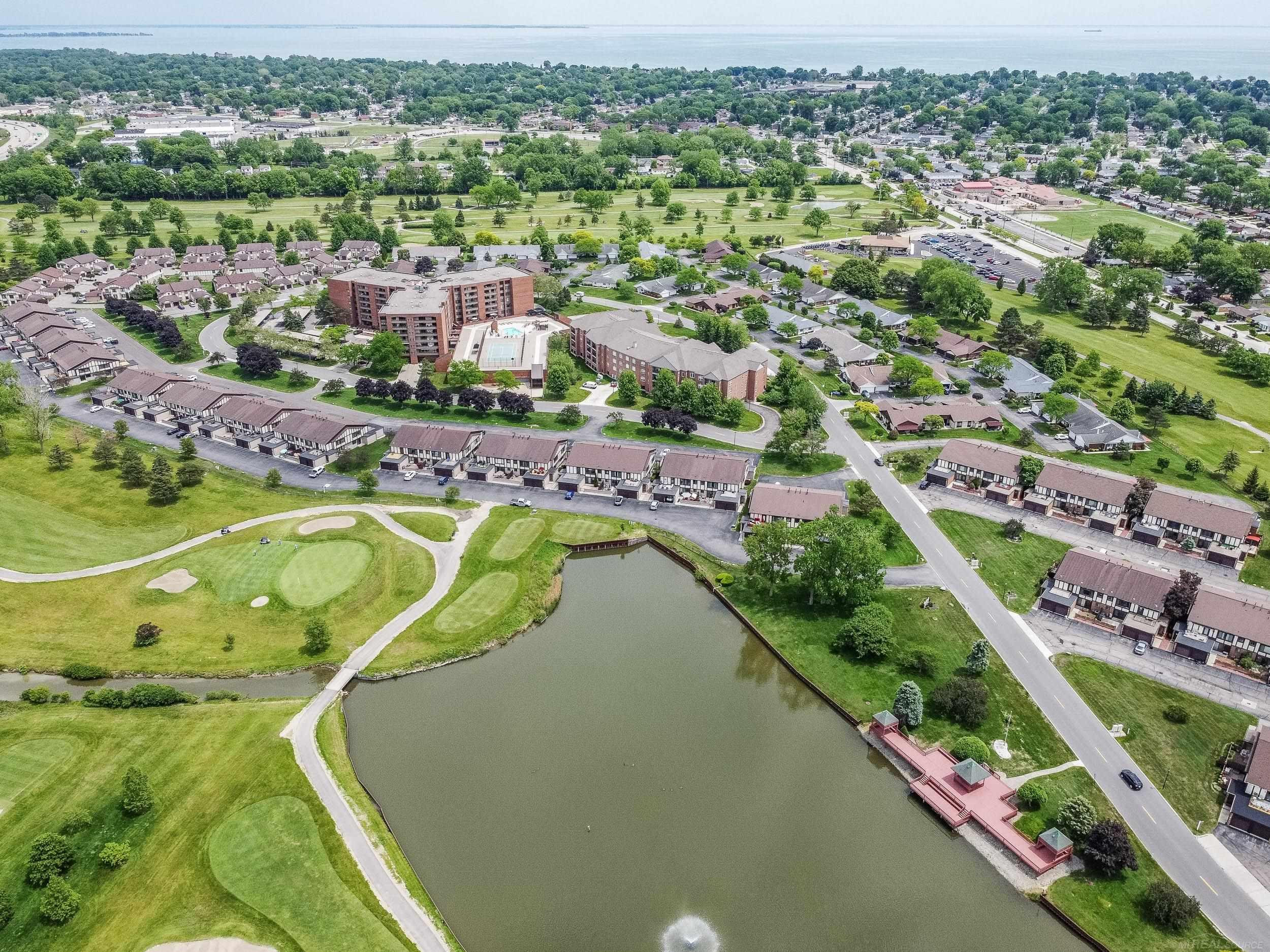 1102 Country Club Drive, Saint Clair Shores, MI 48082 — Photo 9