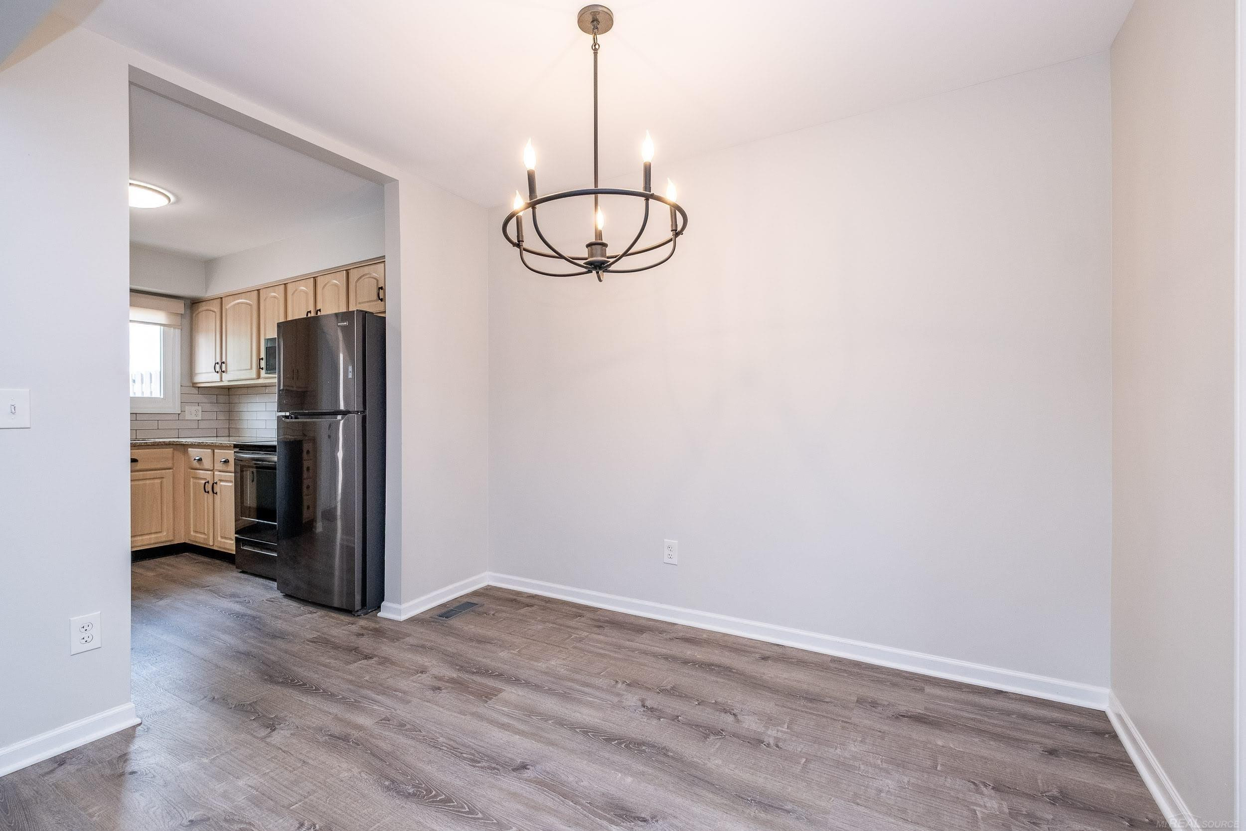 1102 Country Club Drive, Saint Clair Shores, MI 48082 — Photo 28