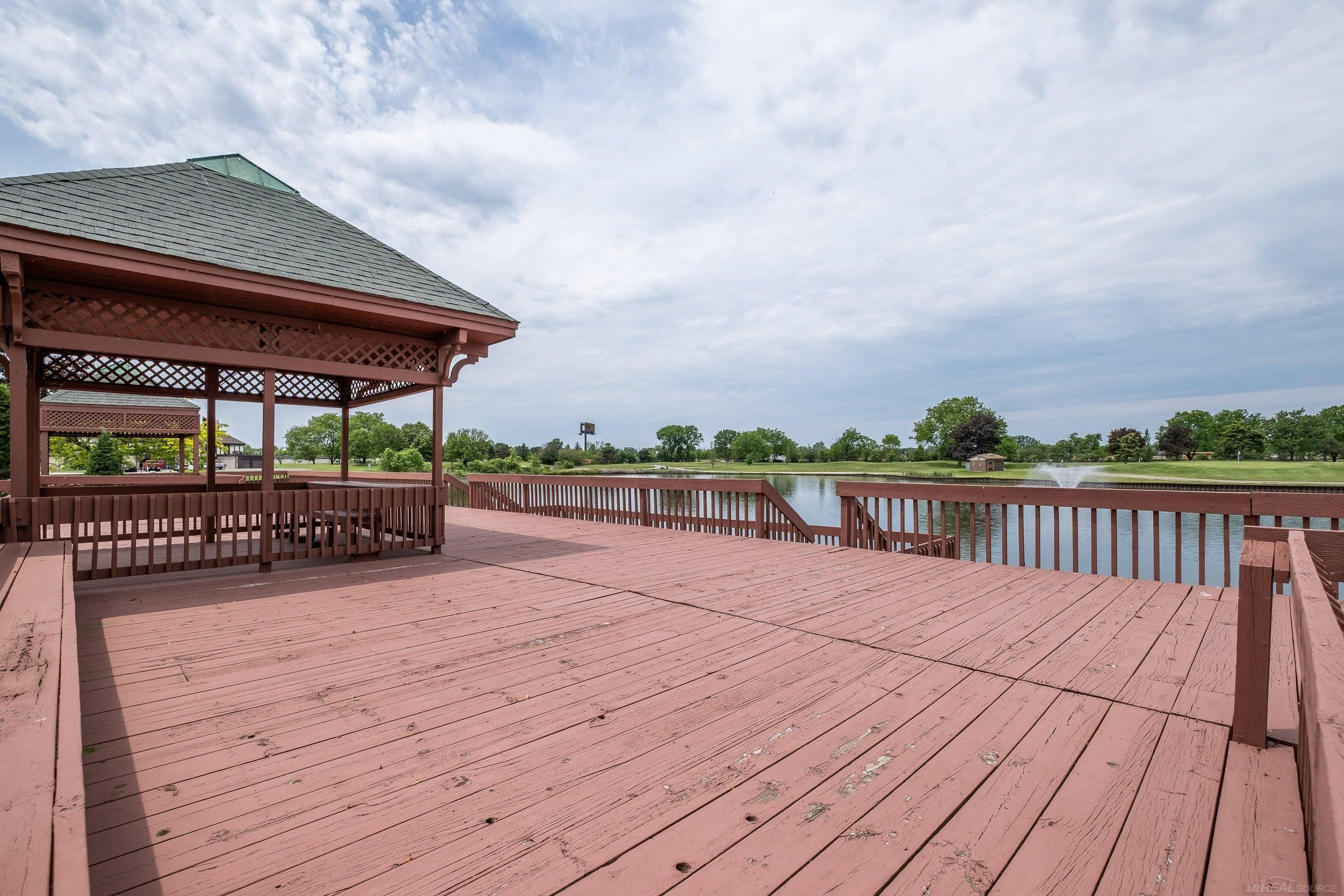 1102 Country Club Drive, Saint Clair Shores, MI 48082 — Photo 42