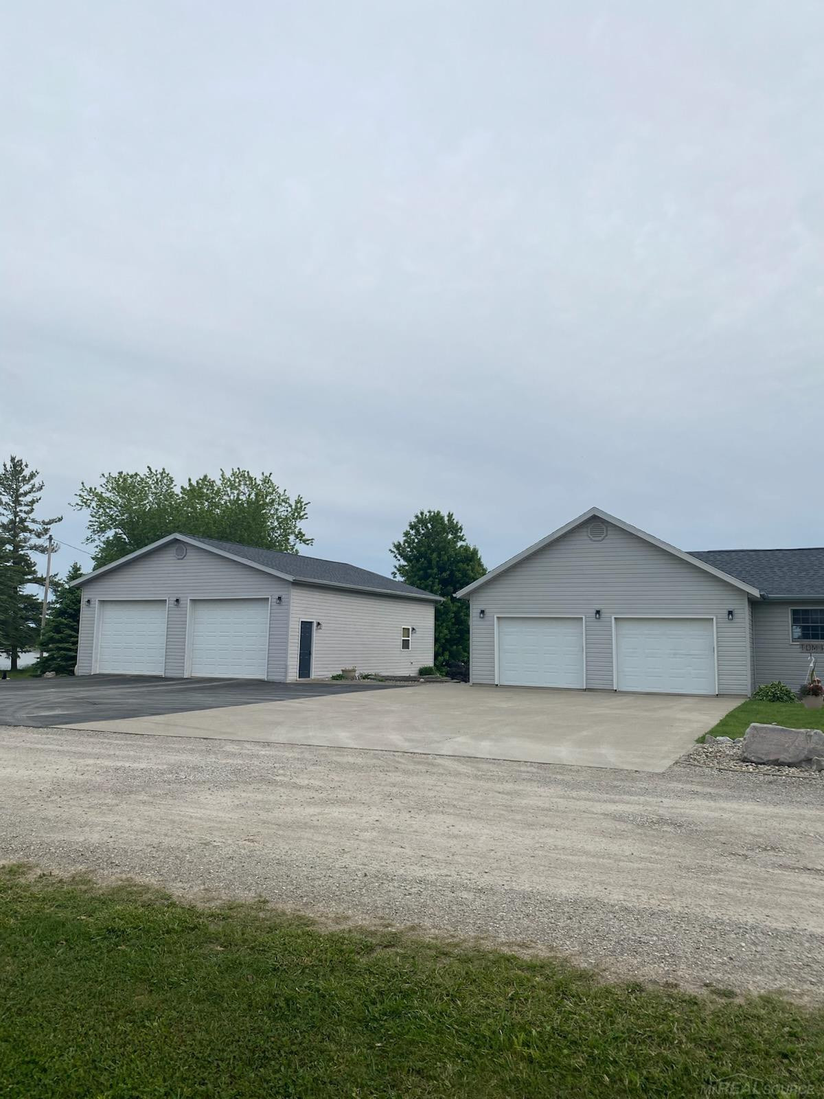 14685 Roberts Court, Camden, MI 49232 — Photo 3
