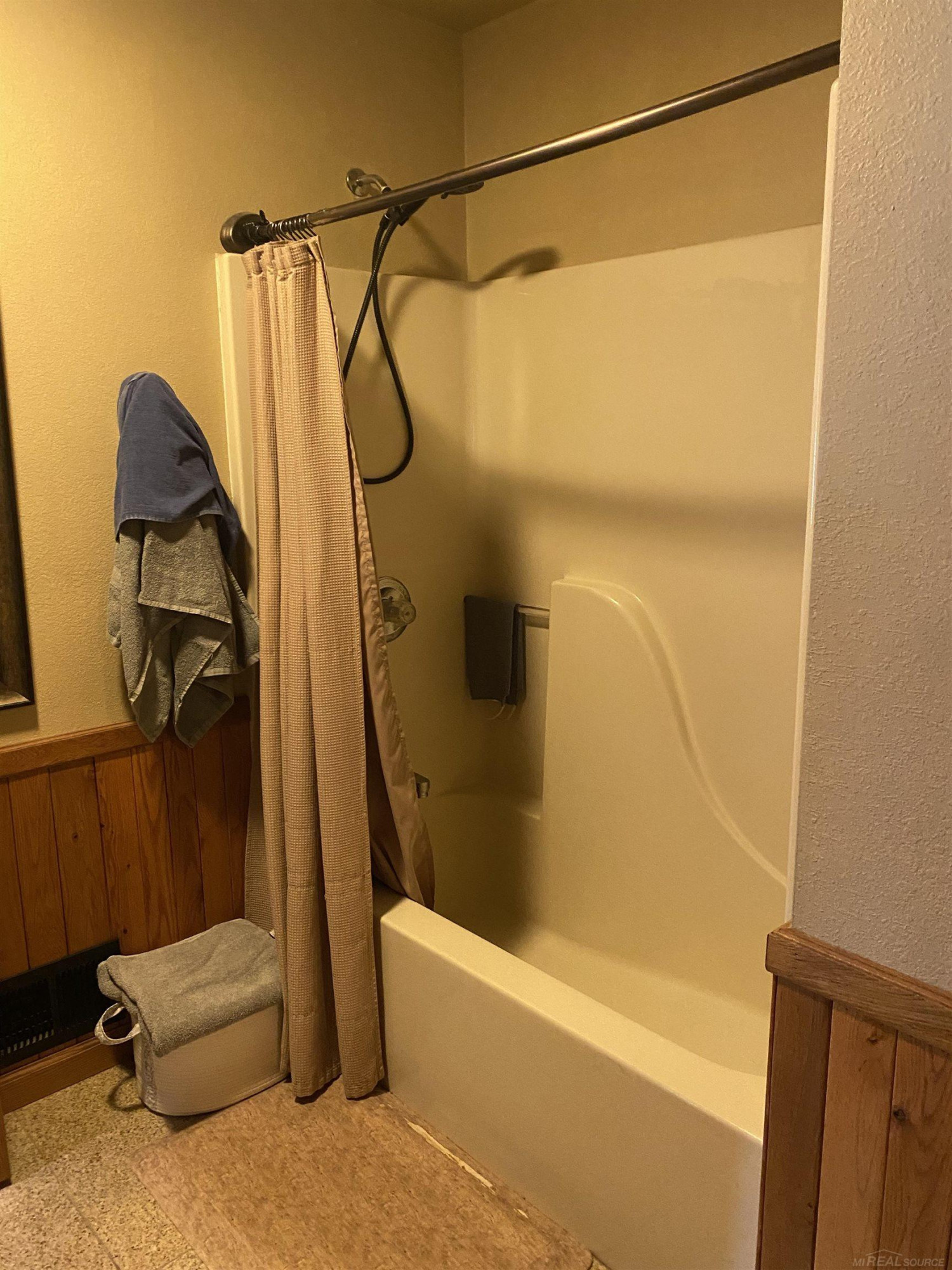 14685 Roberts Court, Camden, MI 49232 — Photo 34