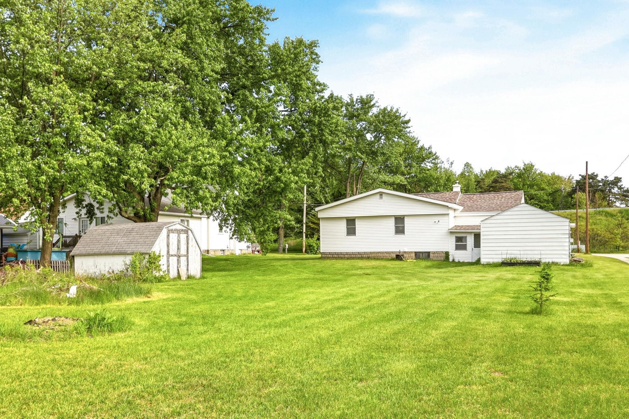 4364 Baker Road, Bridgeport, MI 48722 — Photo 32